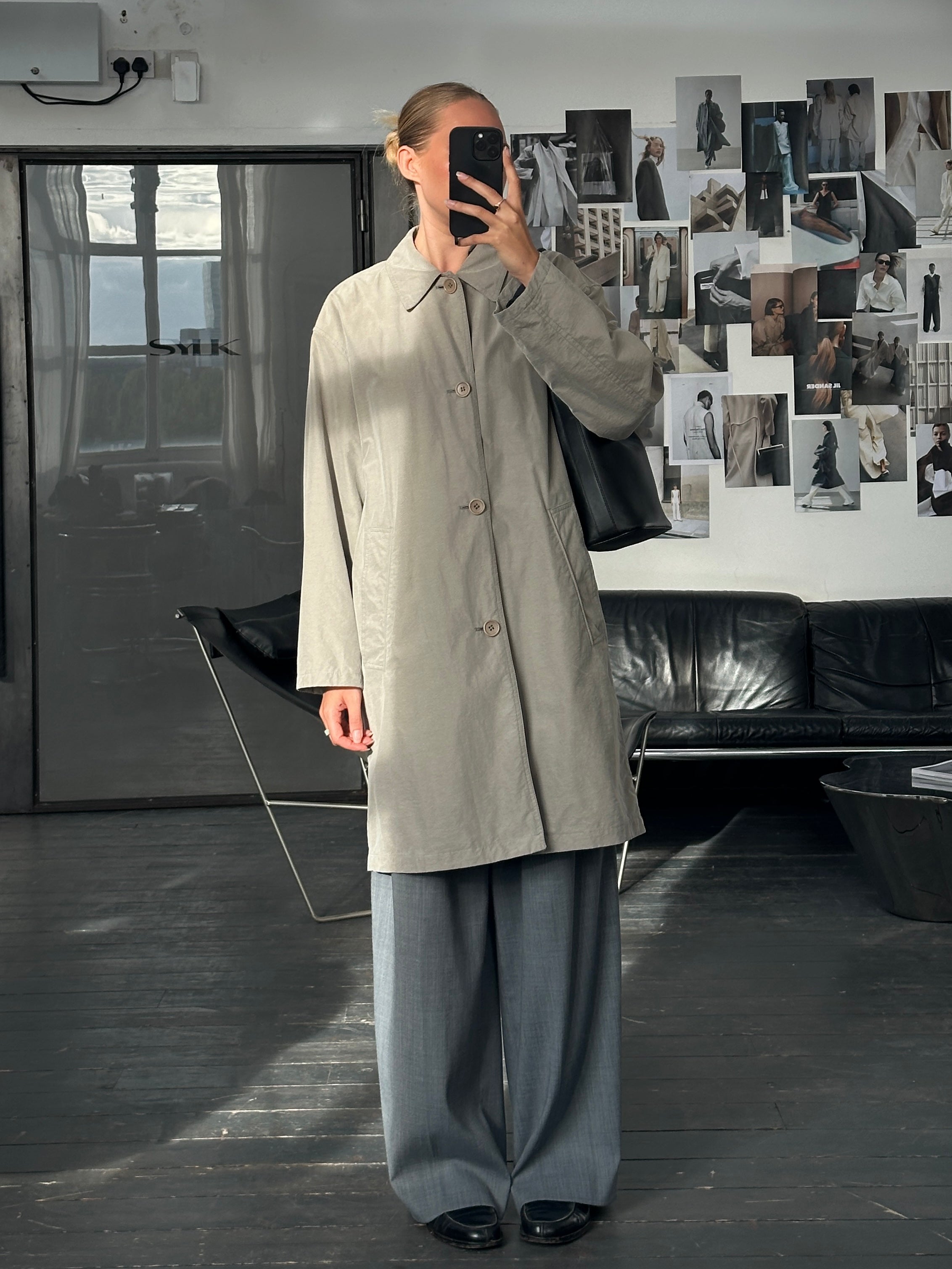 Hugo Boss 2000s Single Breasted Trench Coat - L/XL - SYLK