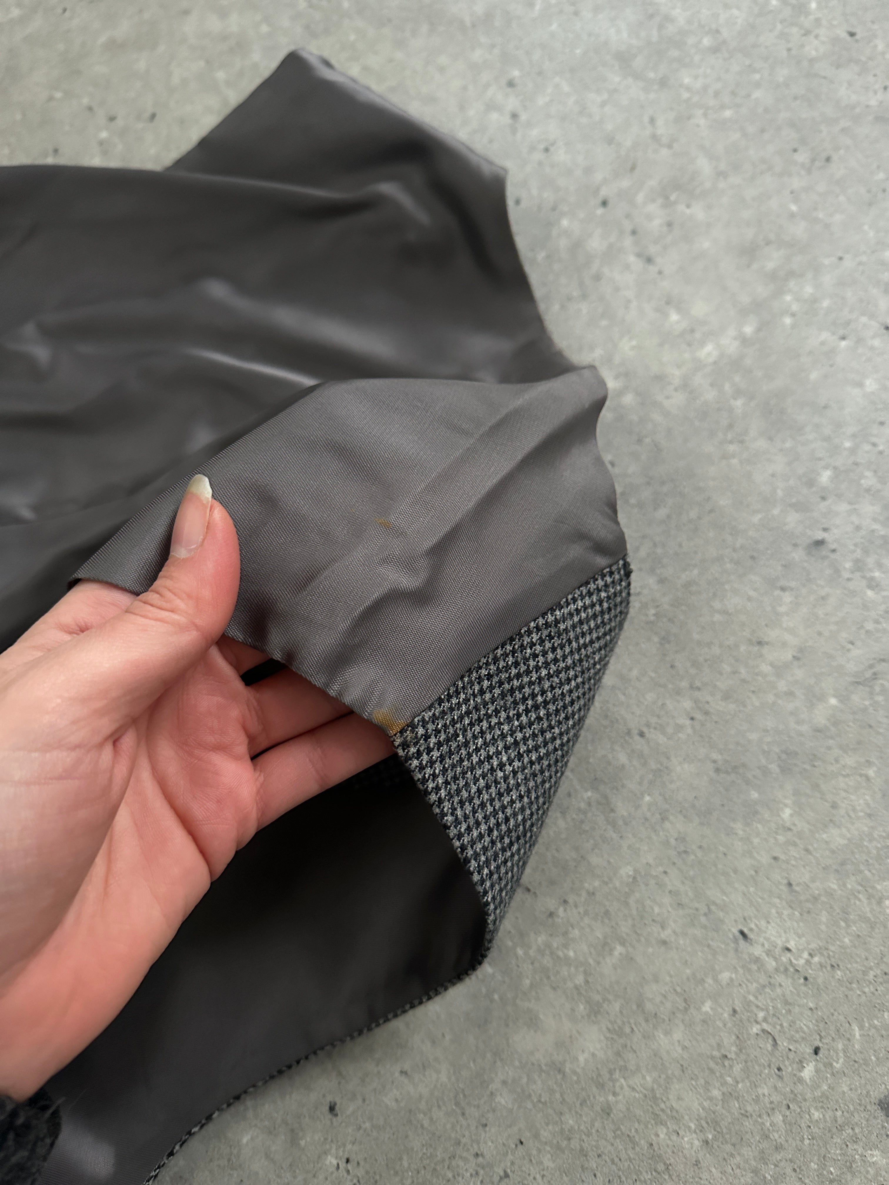 Italian Vintage Pure Wool Houndstooth Three Piece Suit - 38R/W31 - SYLK