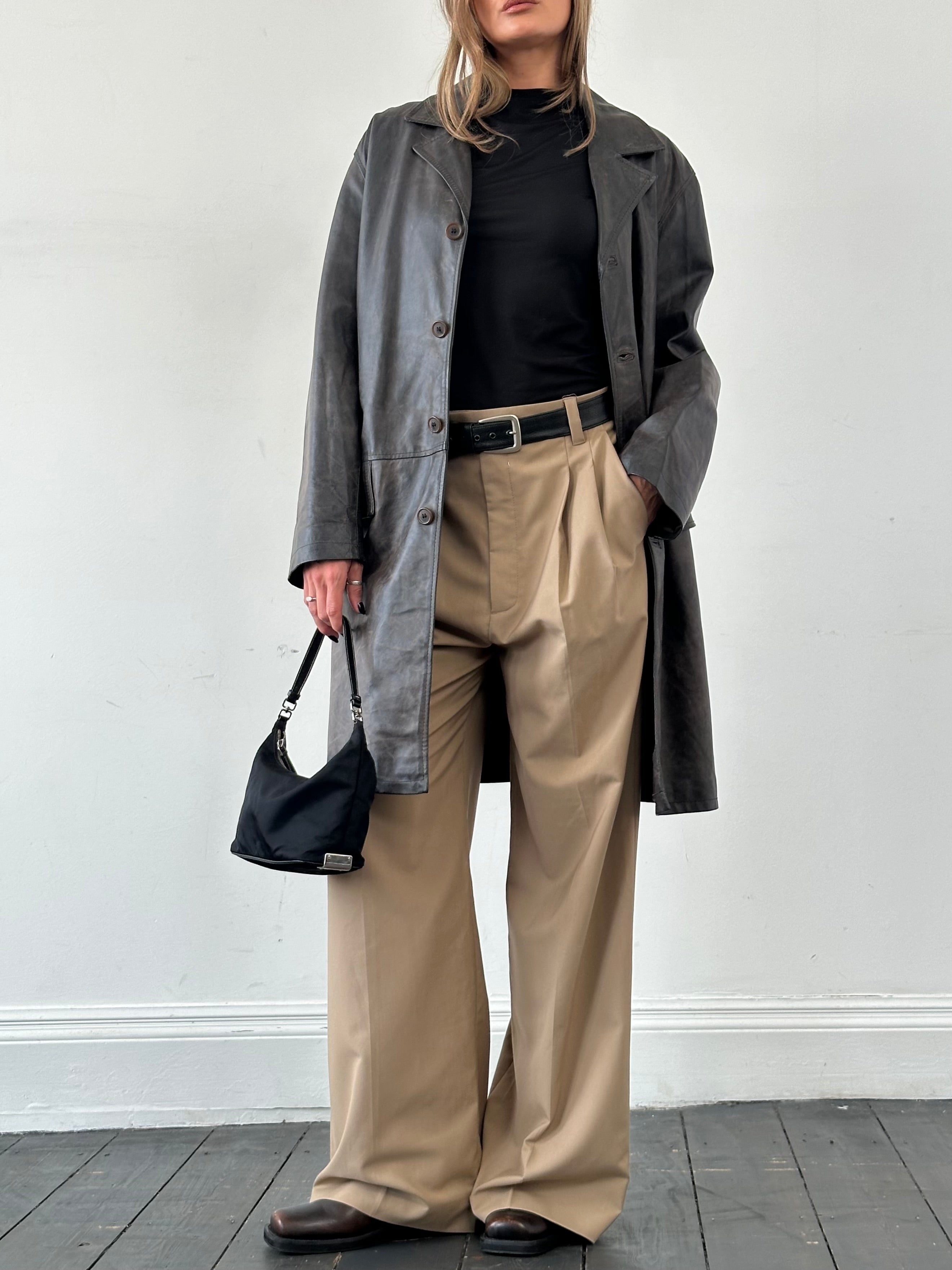 Italian Vintage Distressed Leather Coat - L - SYLK