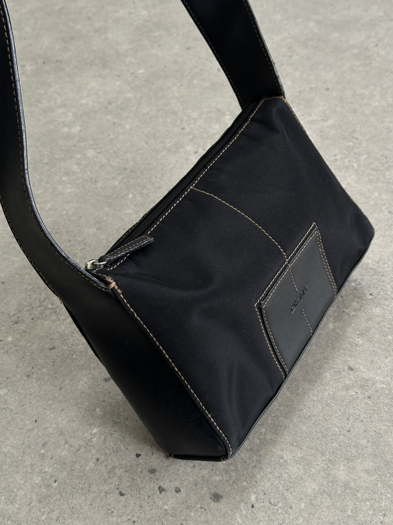 DKNY Contrast Stitch Crossbody Bag - SYLK