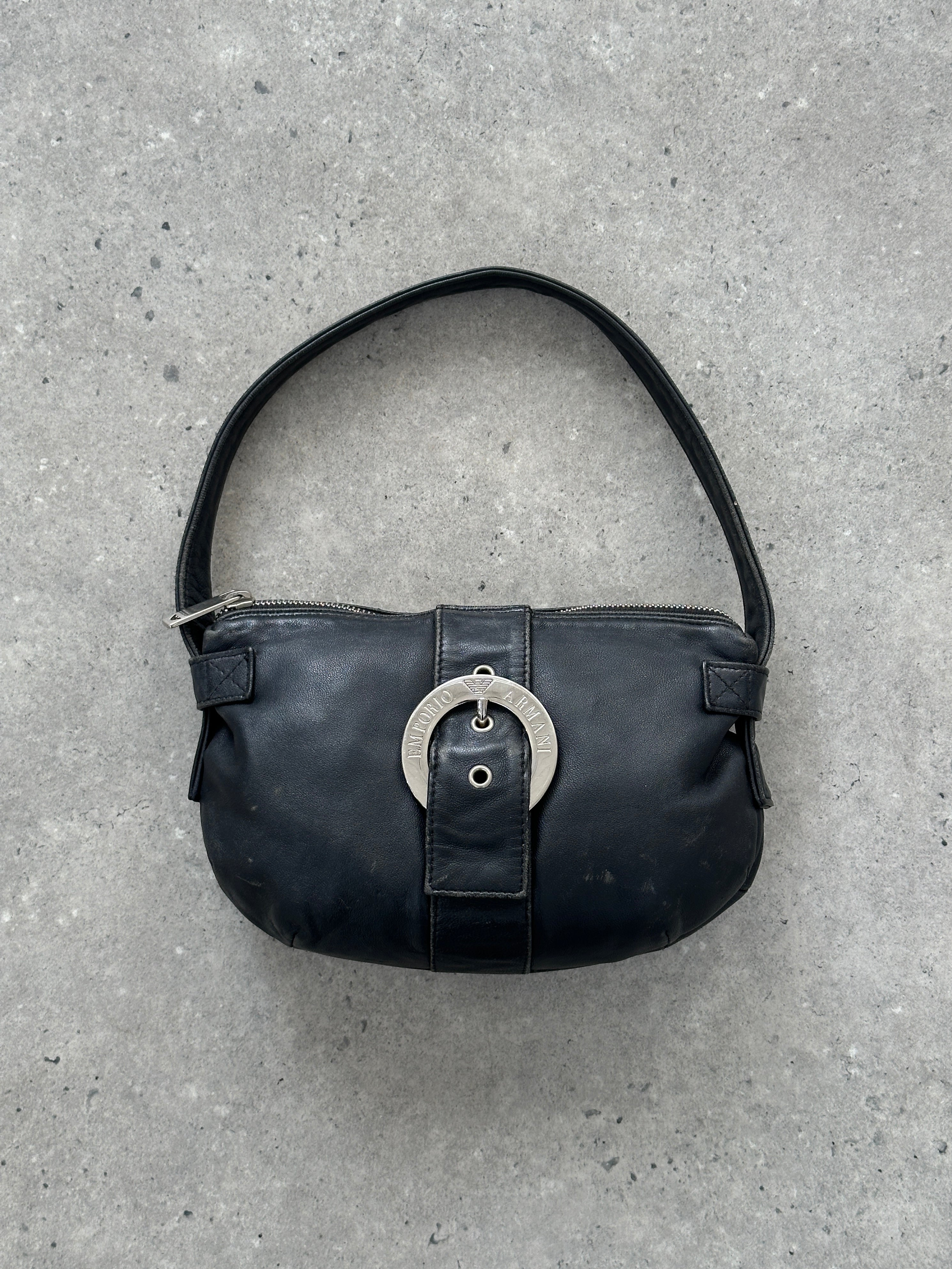 Emporio Armani 2000s Aged Leather Shoulder Bag - SYLK