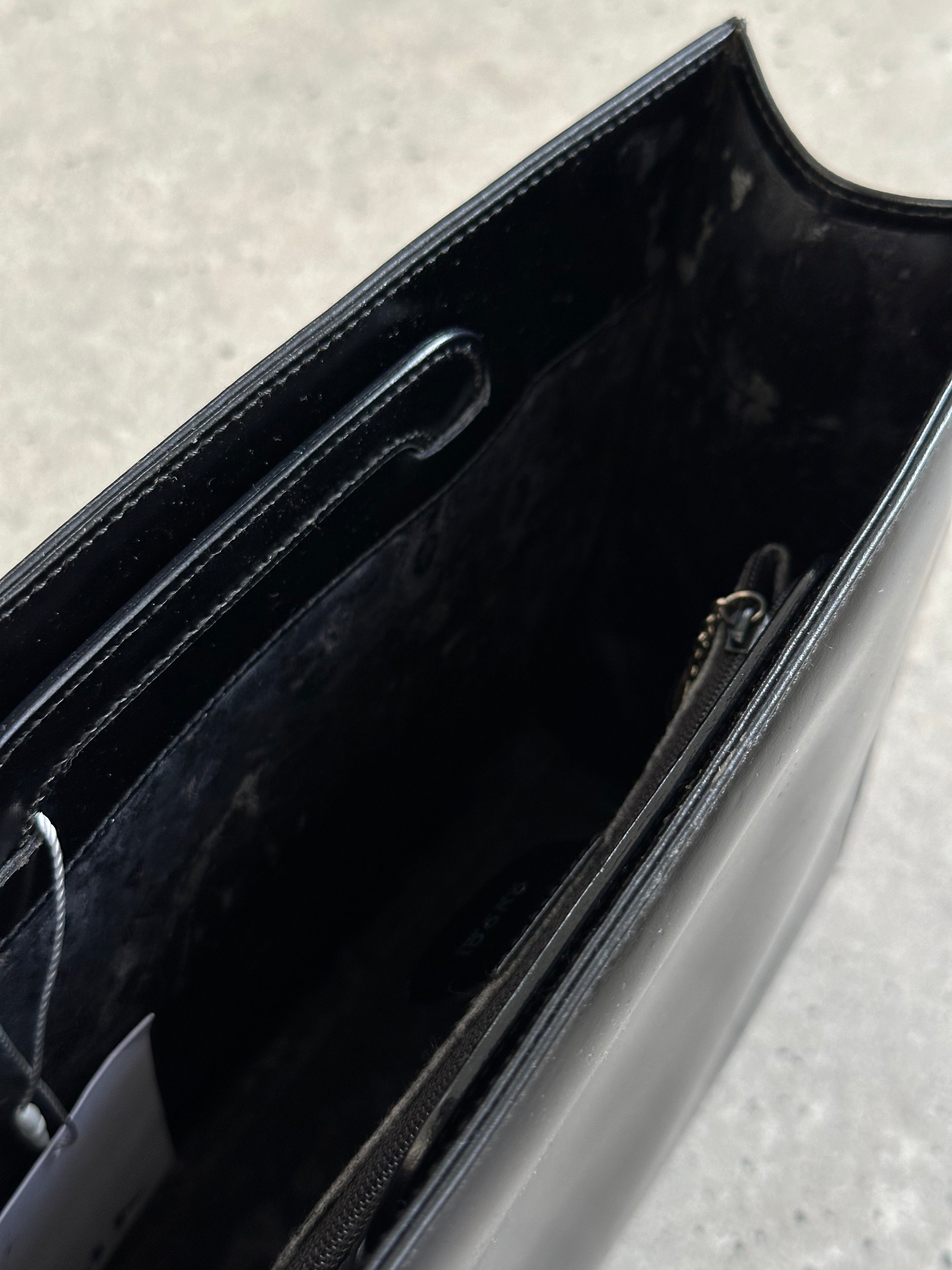 Gucci 2 in 1 Leather & Vinyl Hand Bag - SYLK