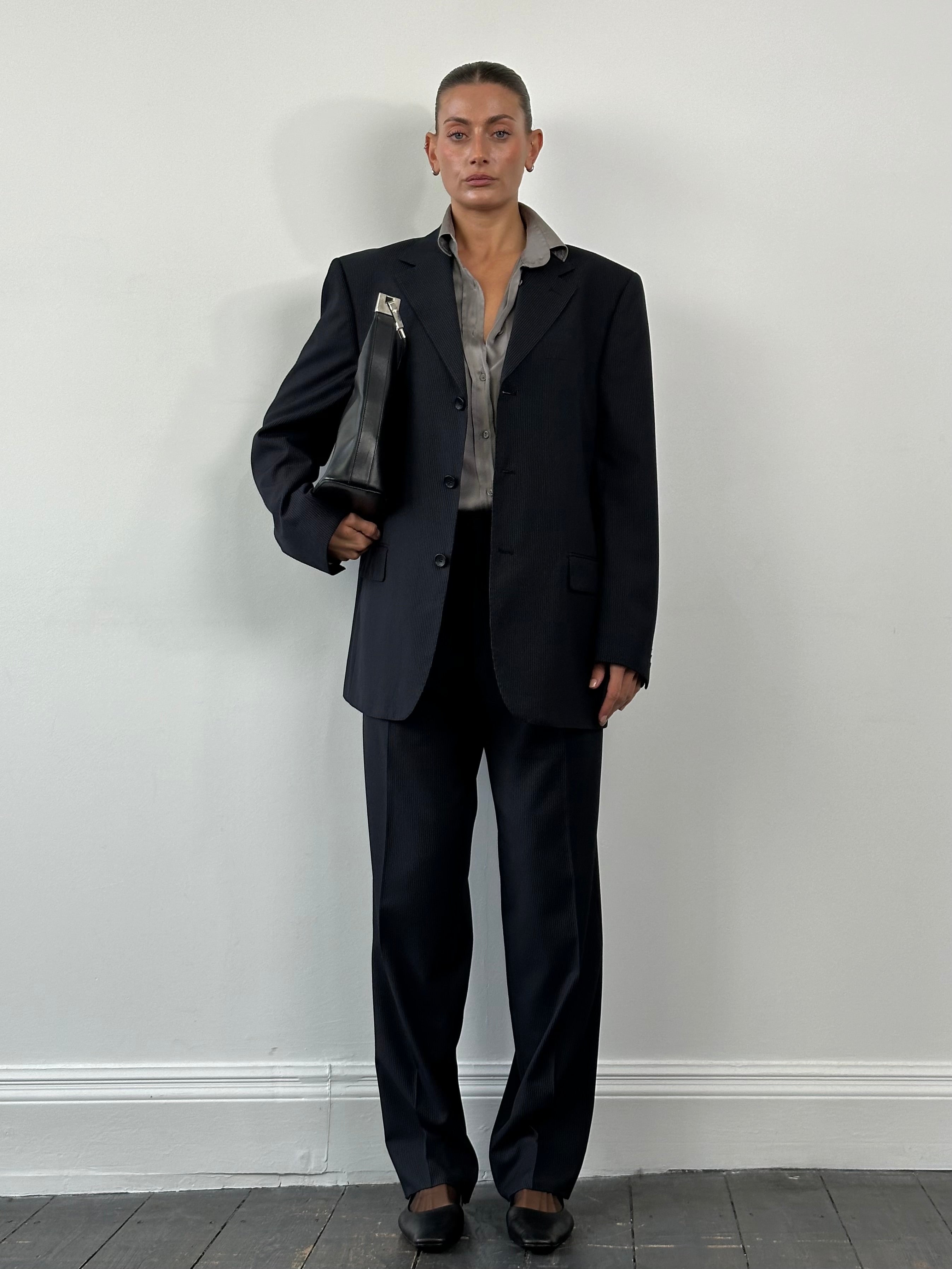 Vintage Pinstripe Single Breasted Suit - 42R/ W34 - SYLK