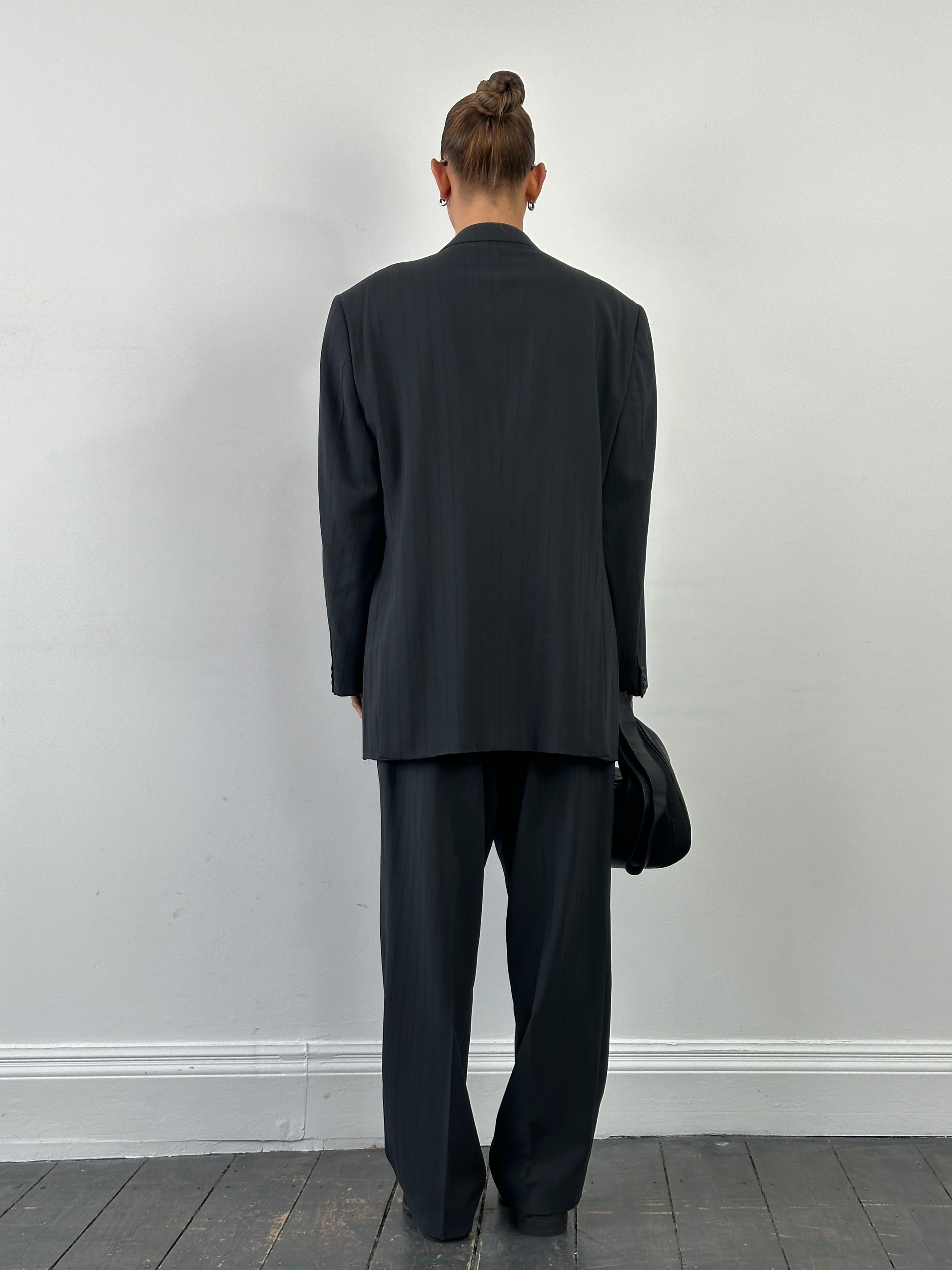 Armani Collezioni Pure Wool Single Breasted Suit - 46R/W38 - SYLK