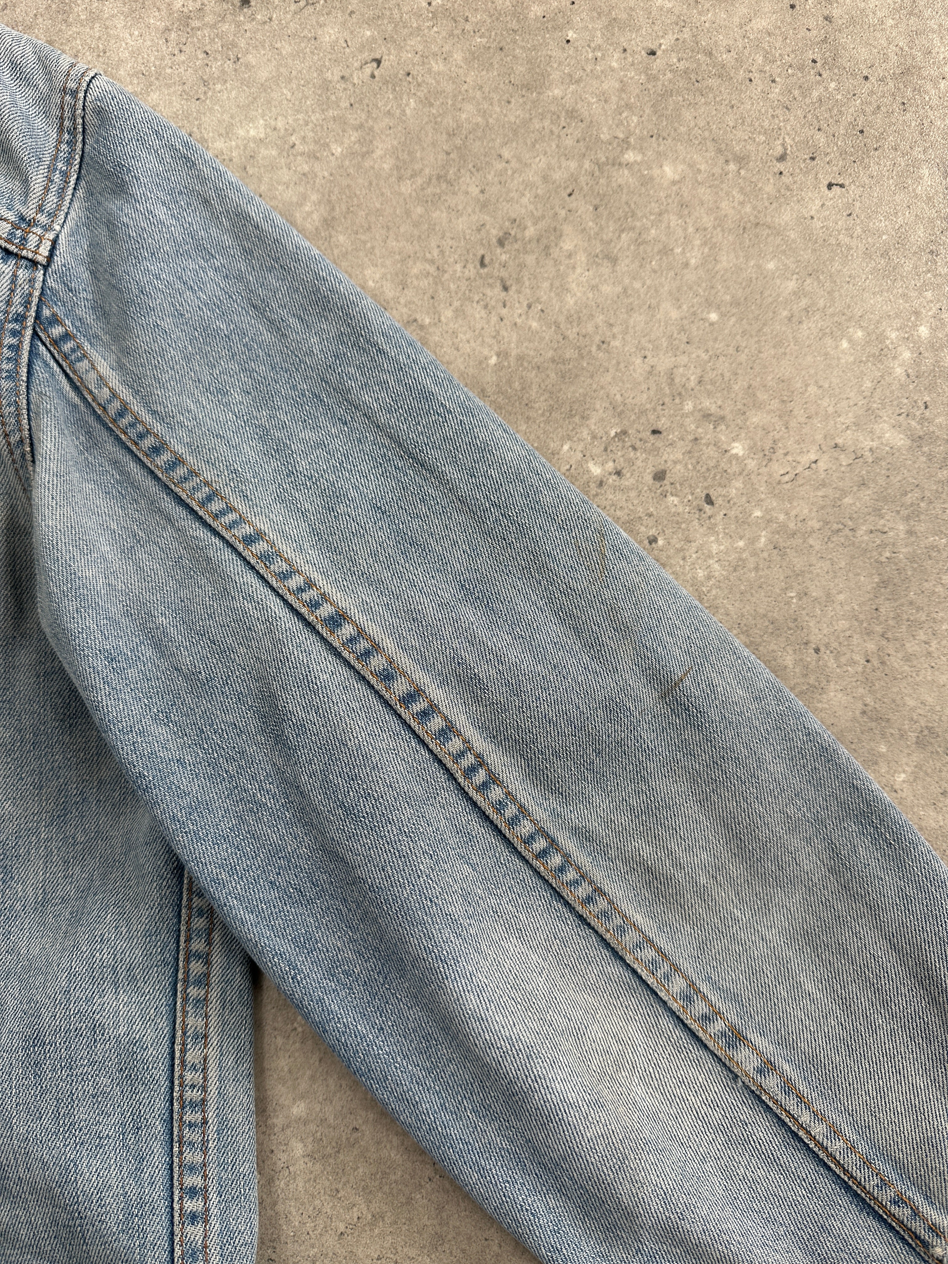 Levi’s Faded Denim Jacket - M - SYLK