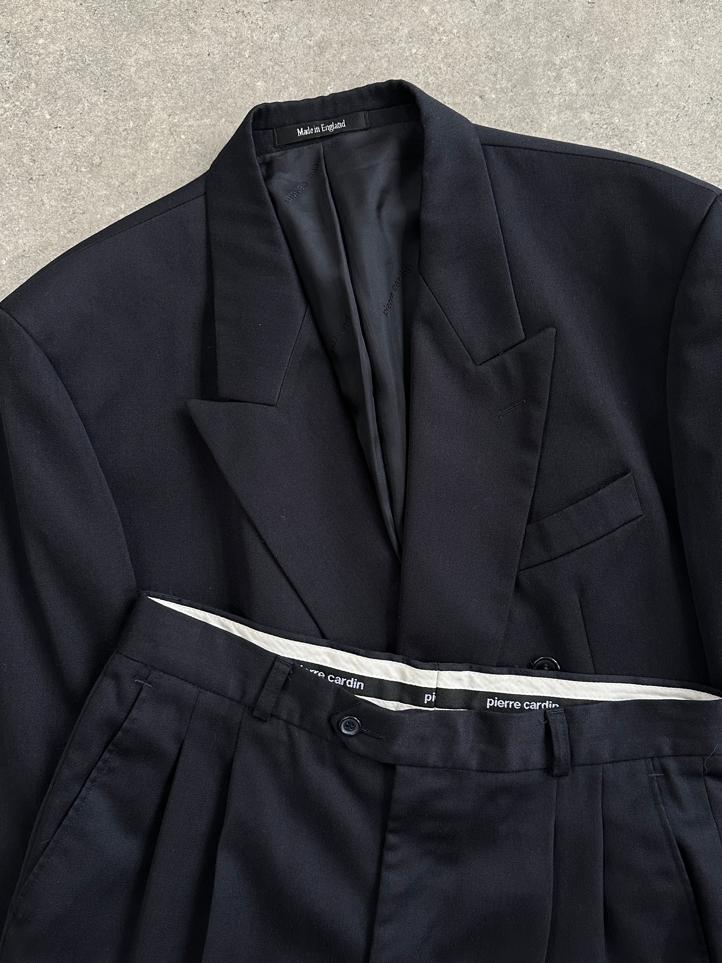 Pierre Cardin 1990s Pure Wool Double Breasted Suit - 44R/W324 - SYLK