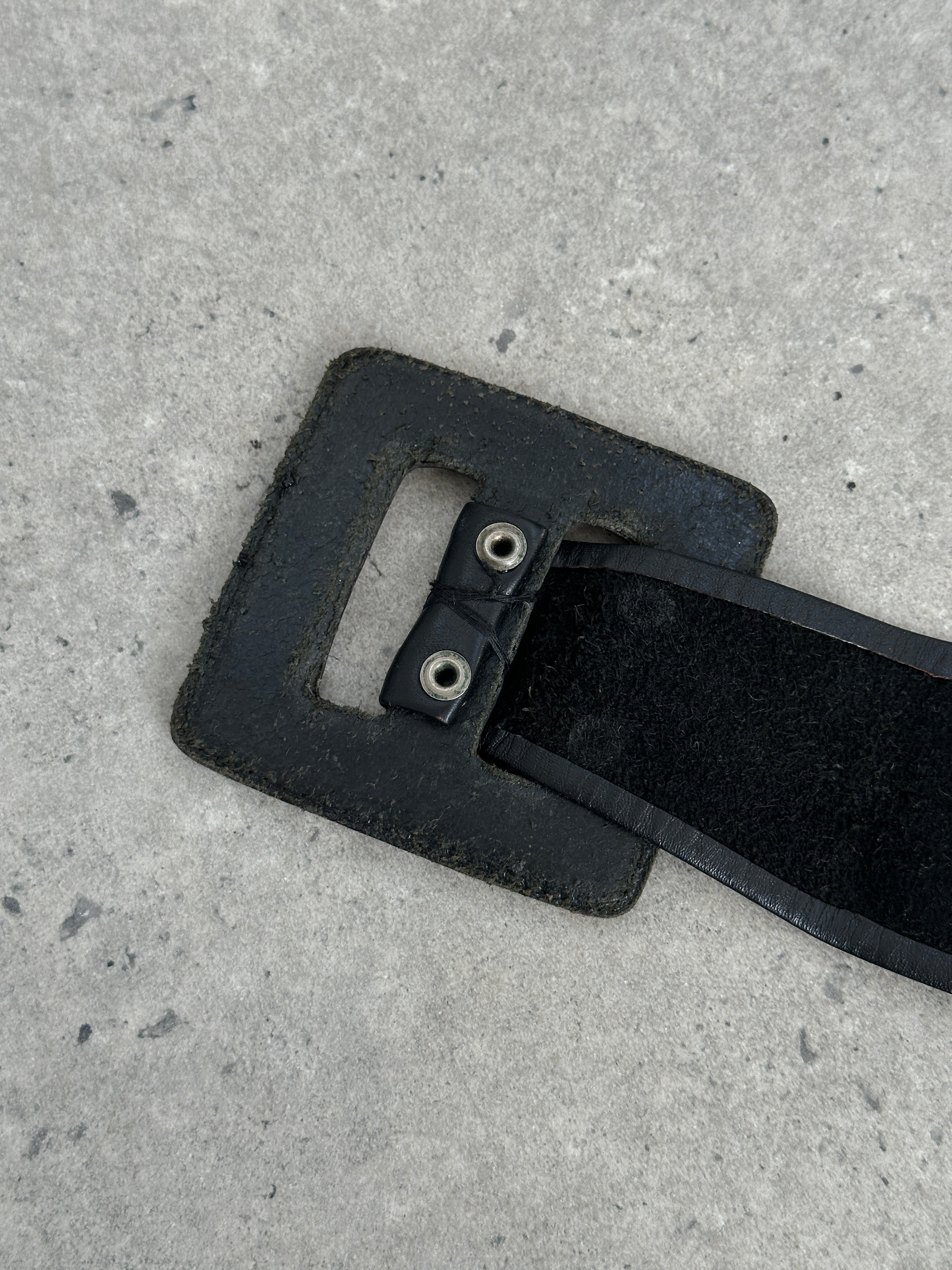 Vintage 1990s Square Leather Belt - XS-S - SYLK