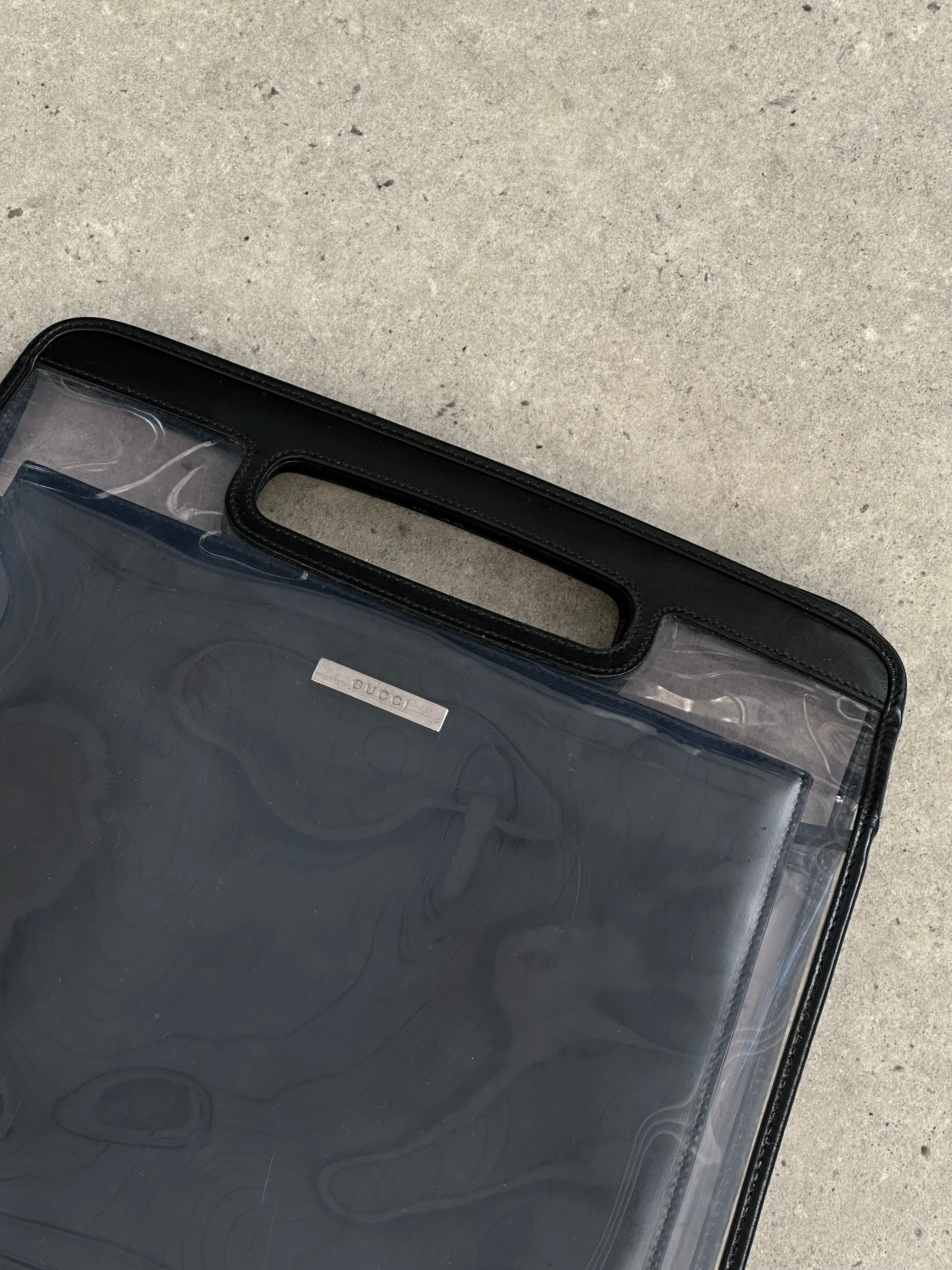 Gucci 2 in 1 Leather & Vinyl Hand Bag - SYLK