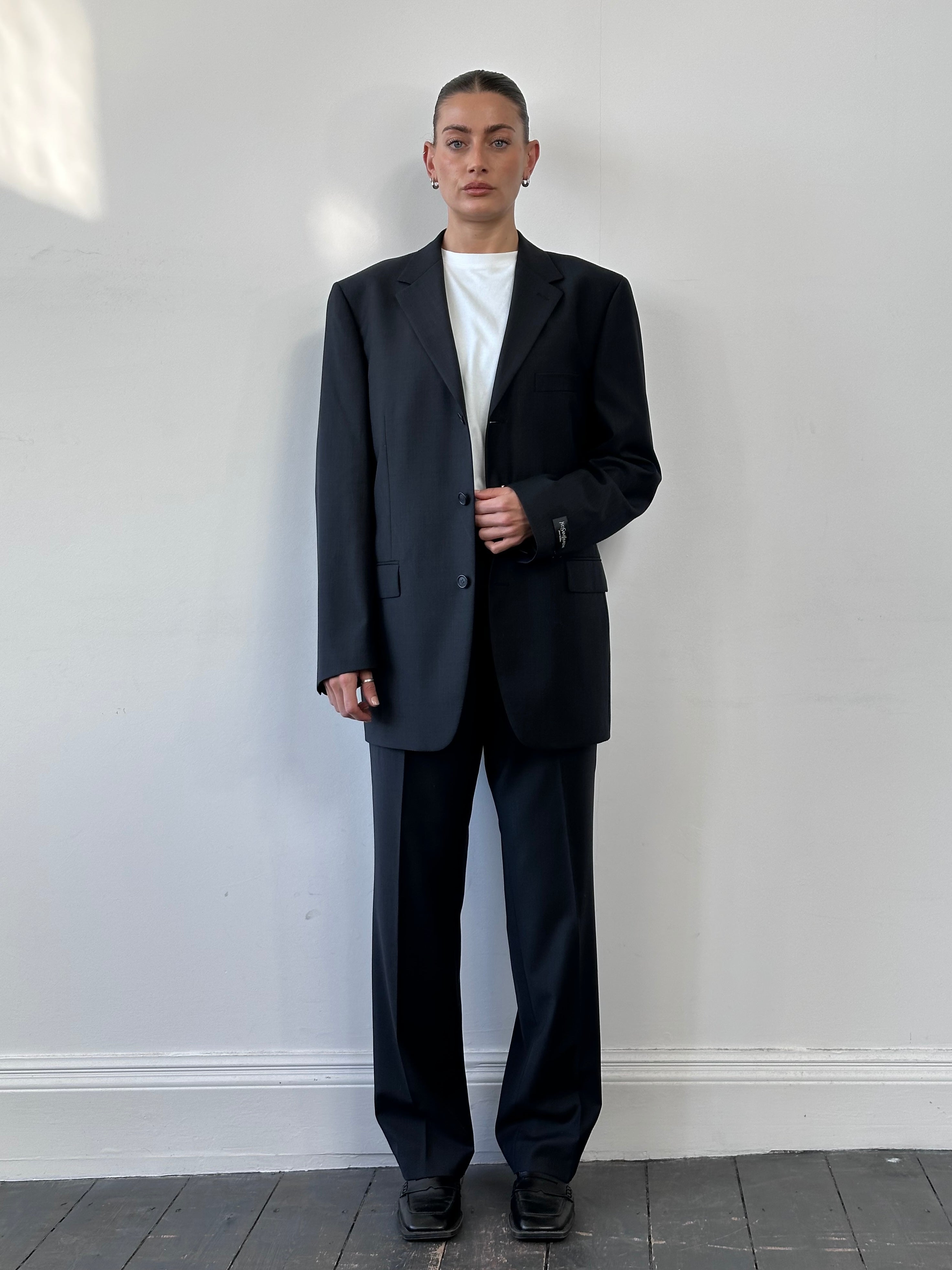 Yves Saint Laurent Pure Wool Single Breasted Suit - 42R/W32 - SYLK