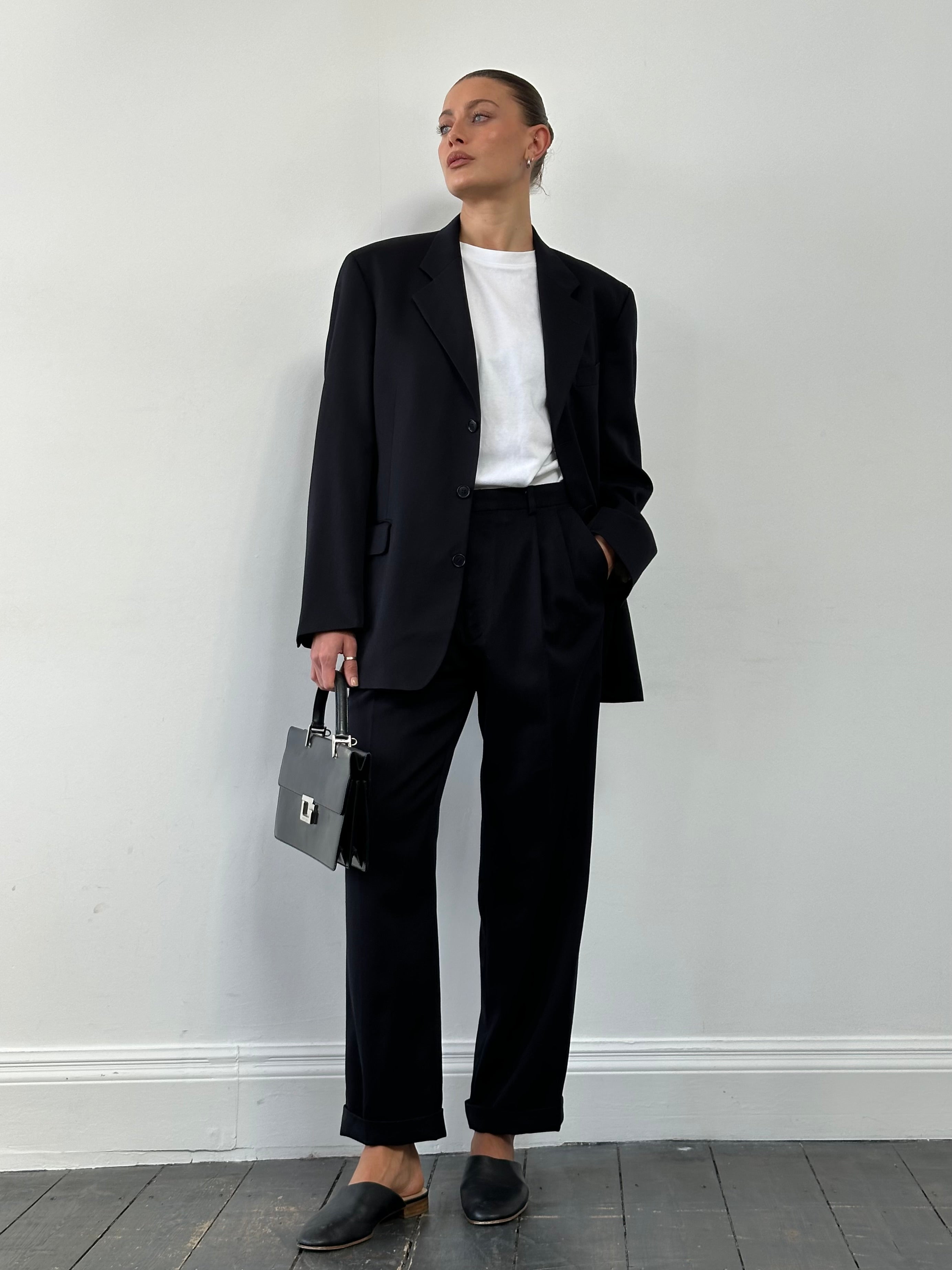 Yves Saint Laurent Pure Wool Single Breasted Breasted Suit - 38R/W28 - SYLK