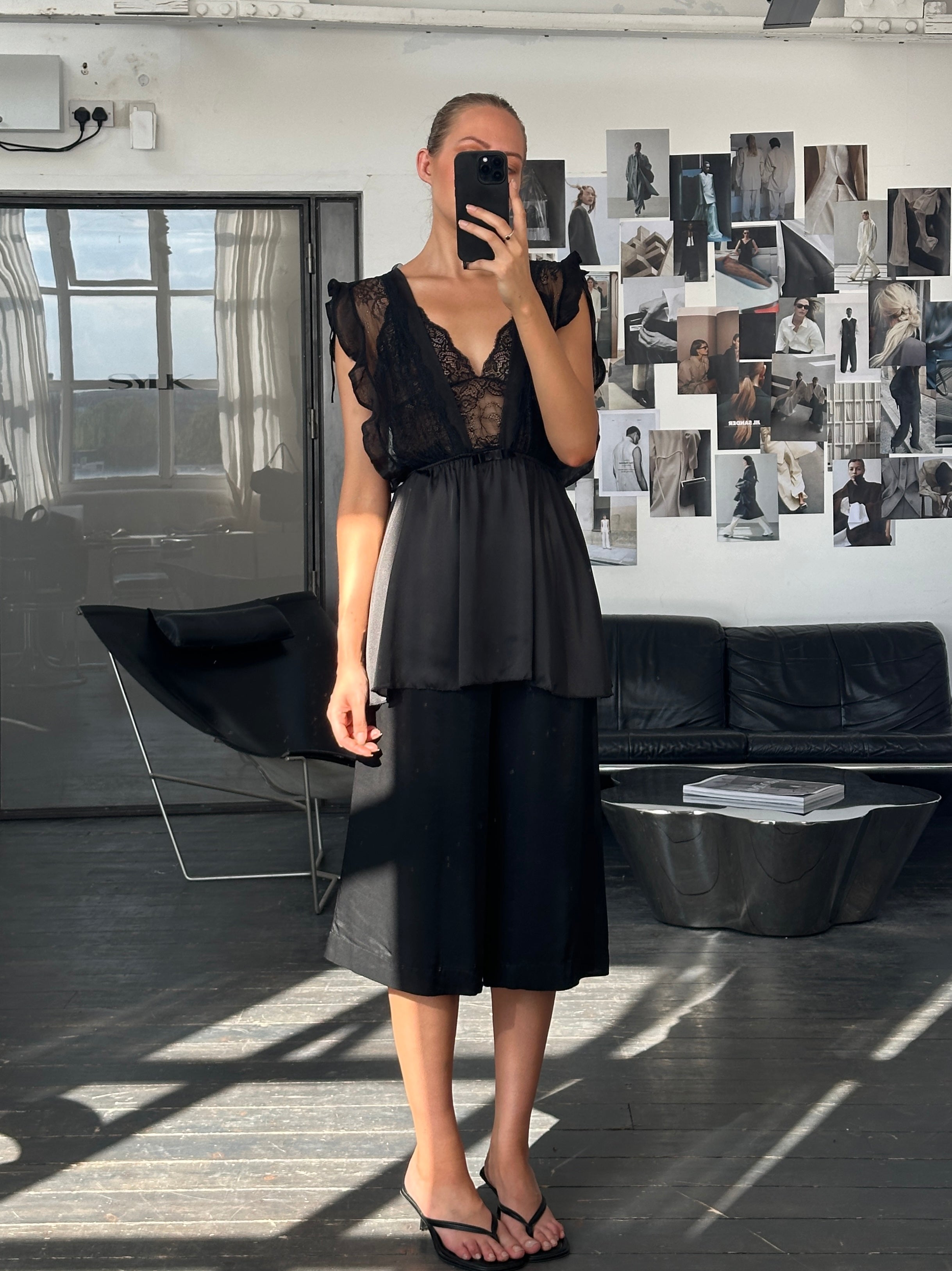 Vintage 1990s Wide Leg Pleated Culottes - W24 - SYLK