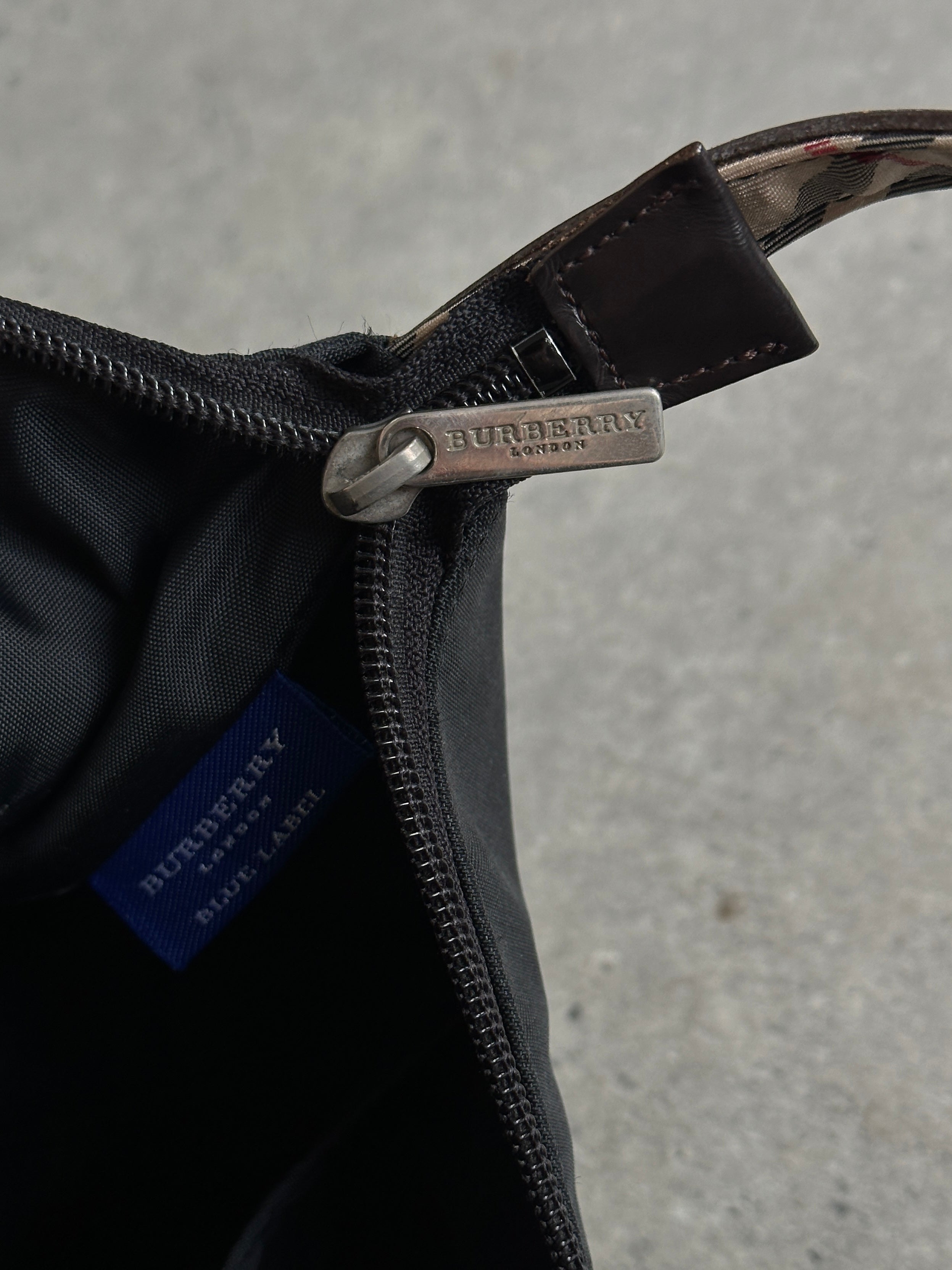 Burberry Nylon Nova Check Shoulder Bag - SYLK