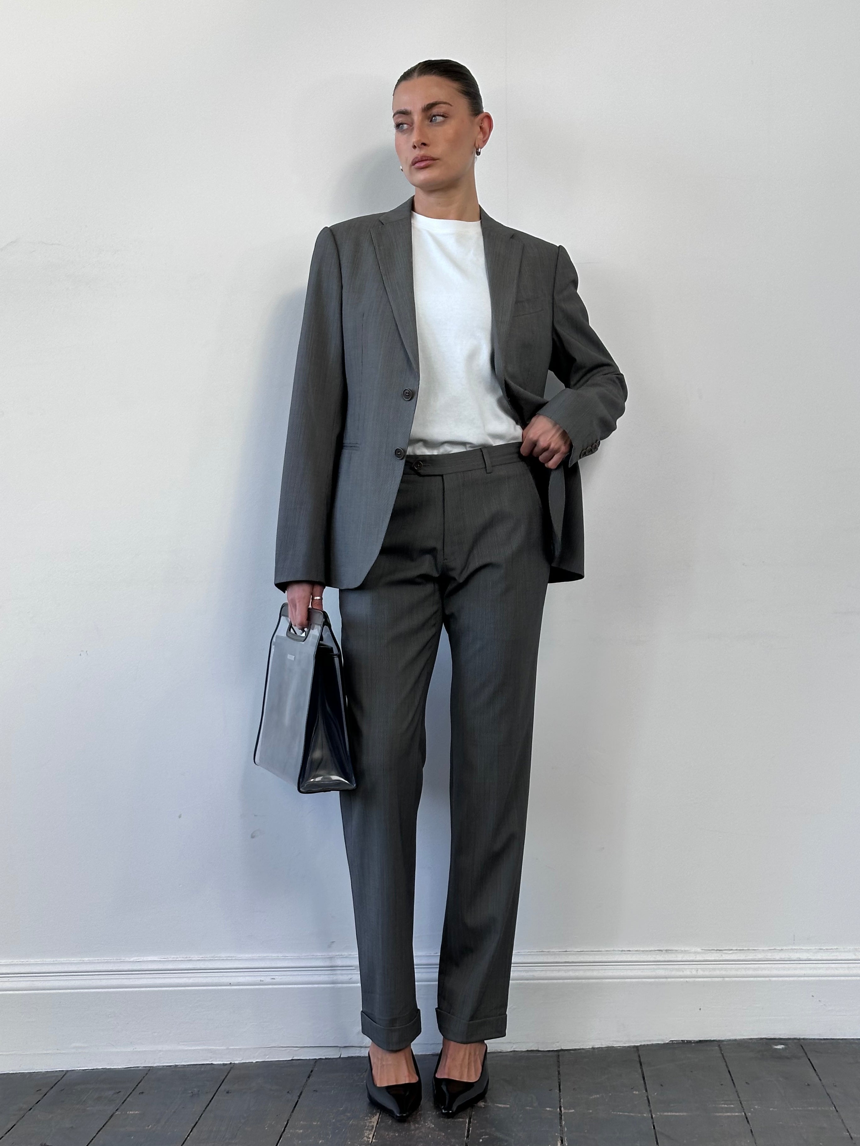 Armani Collezioni Wool Single Breasted Suit - 38R/W30 - SYLK