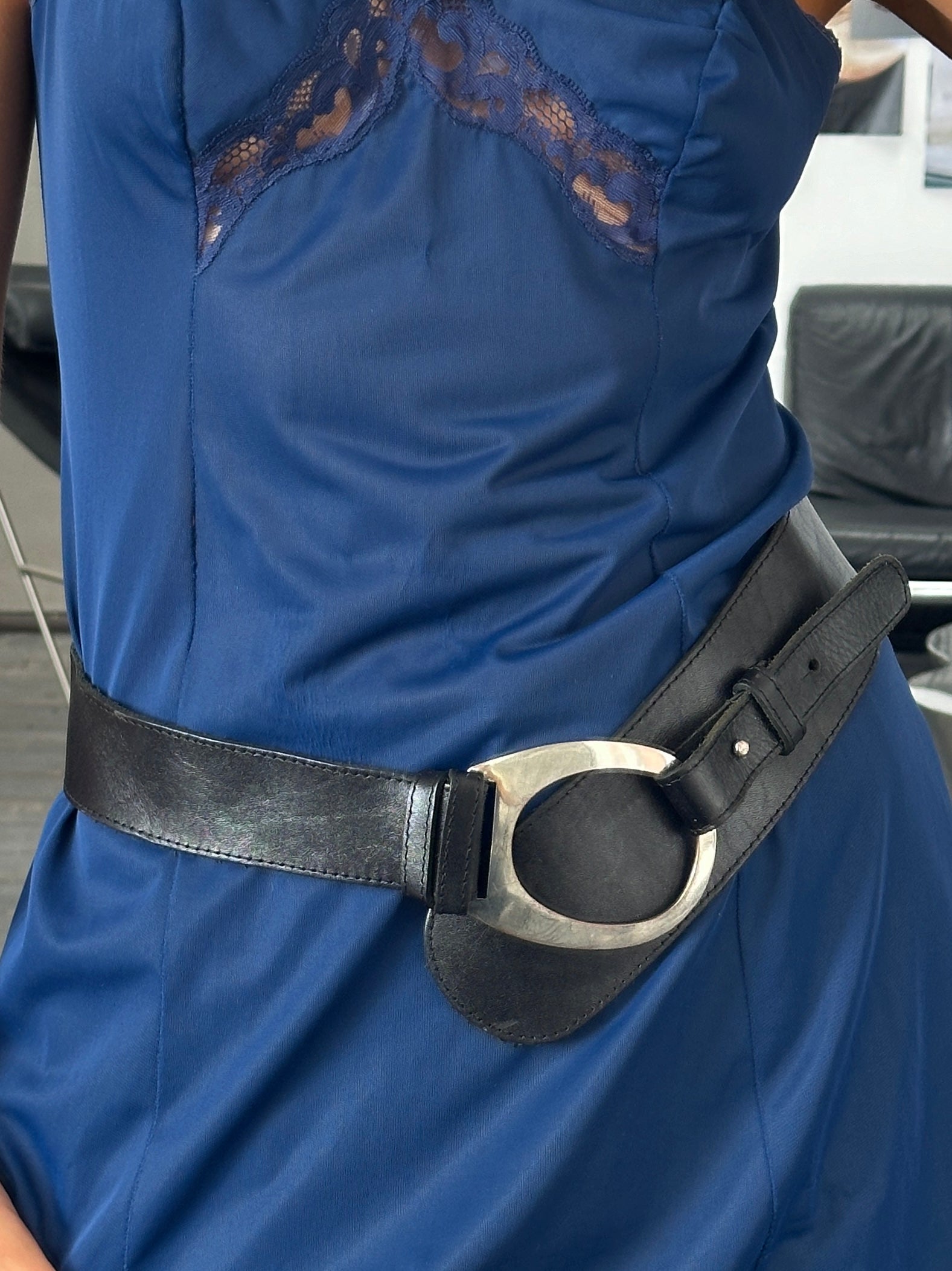 Italian Vintage 1990s Handmade Oval Chunky Leather Belt - W32 - SYLK