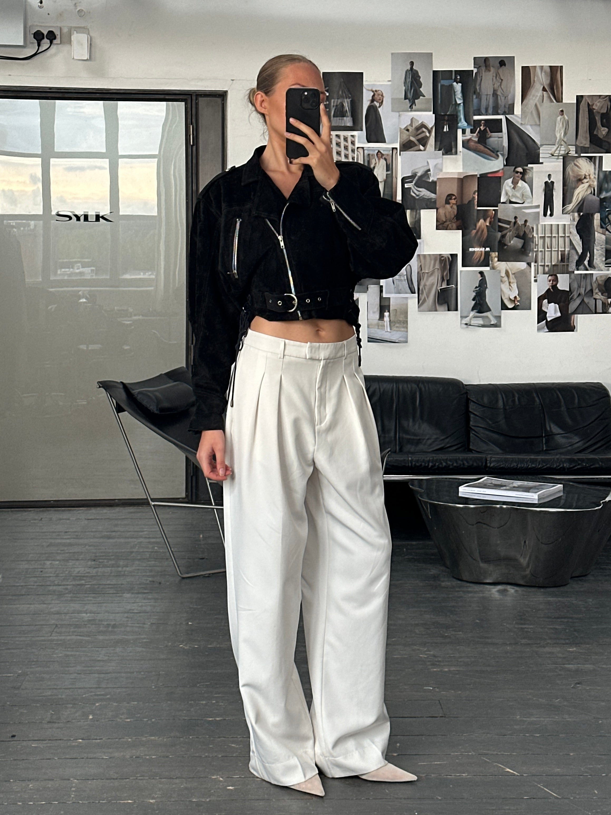 French Vintage 1980s Suede Cropped Biker Jacket - S/M - SYLK