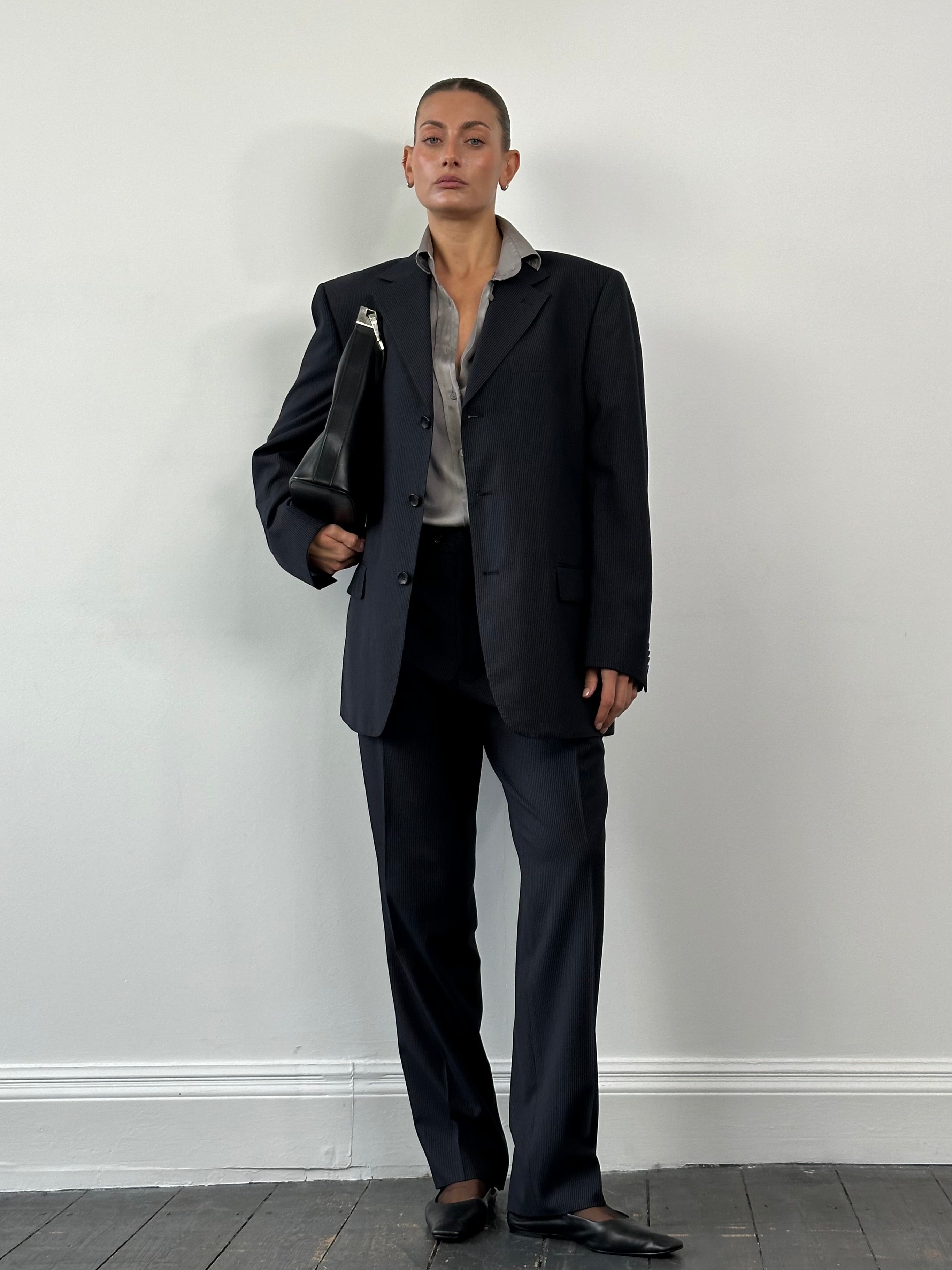 Vintage Pinstripe Single Breasted Suit - 42R/ W34 - SYLK