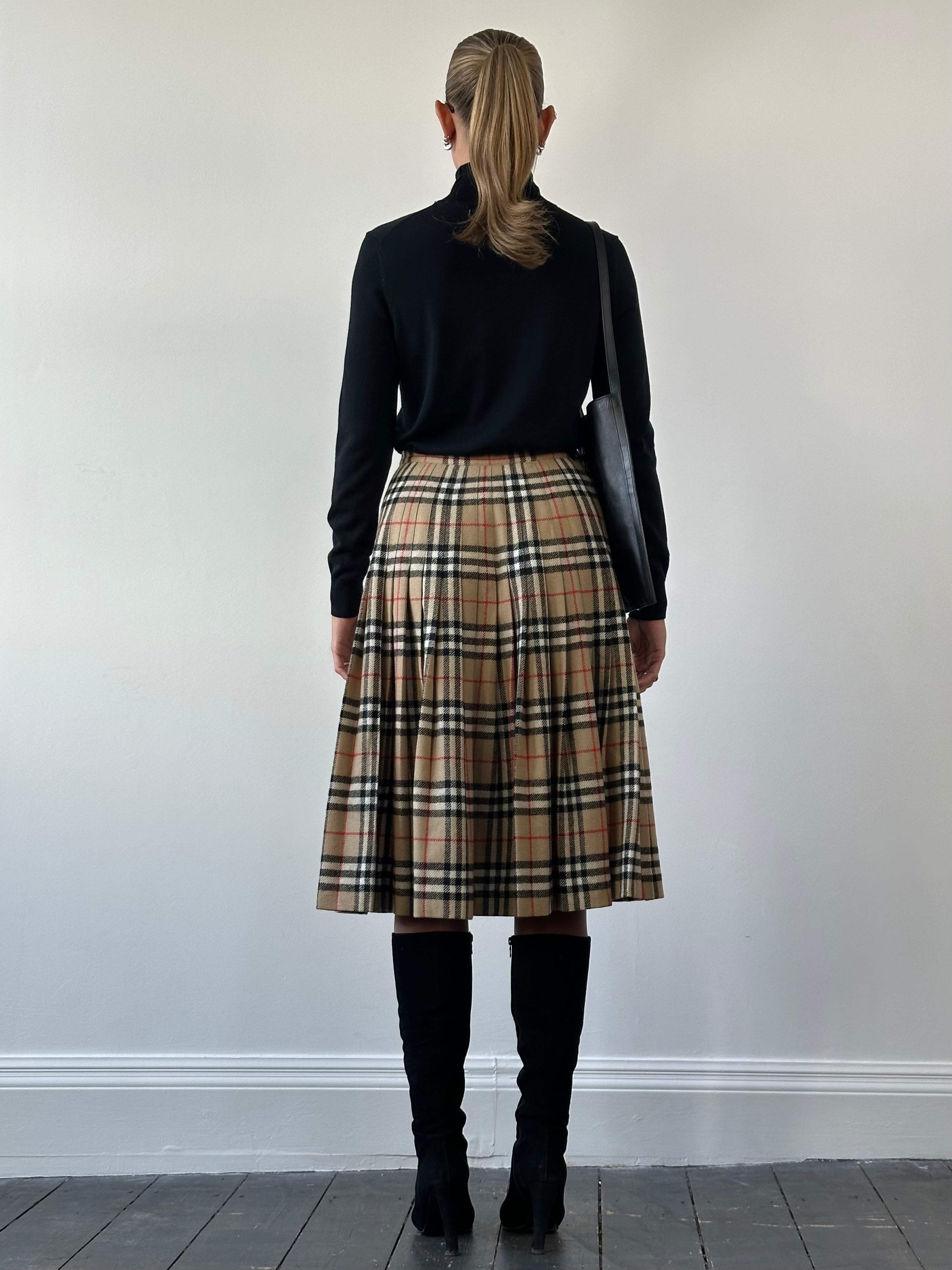 Burberry Nova Check Pure Wool Pleated Skirt - W24-26 - SYLK
