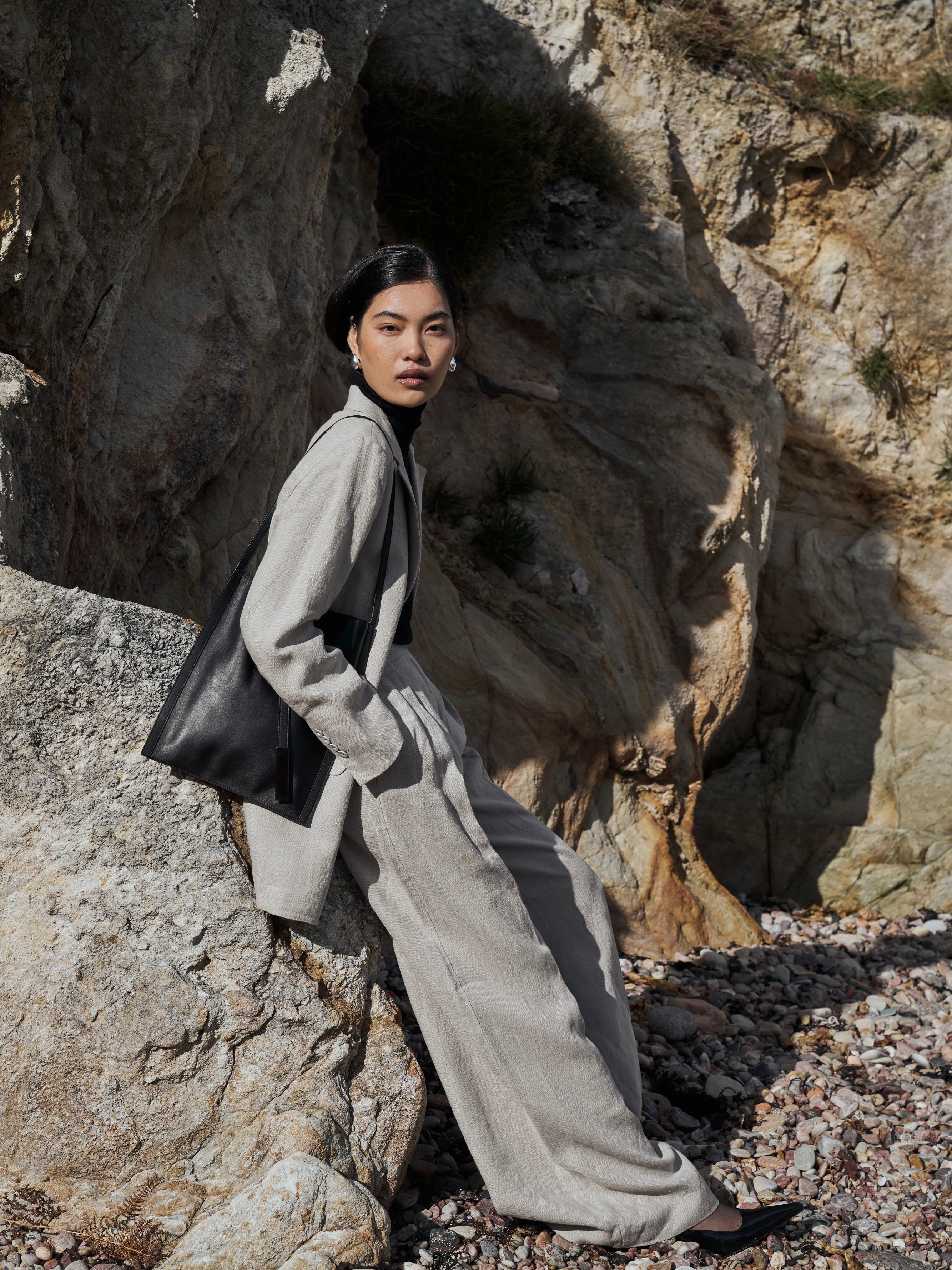 Gucci Minimal Rectangle Leather Bag - SYLK