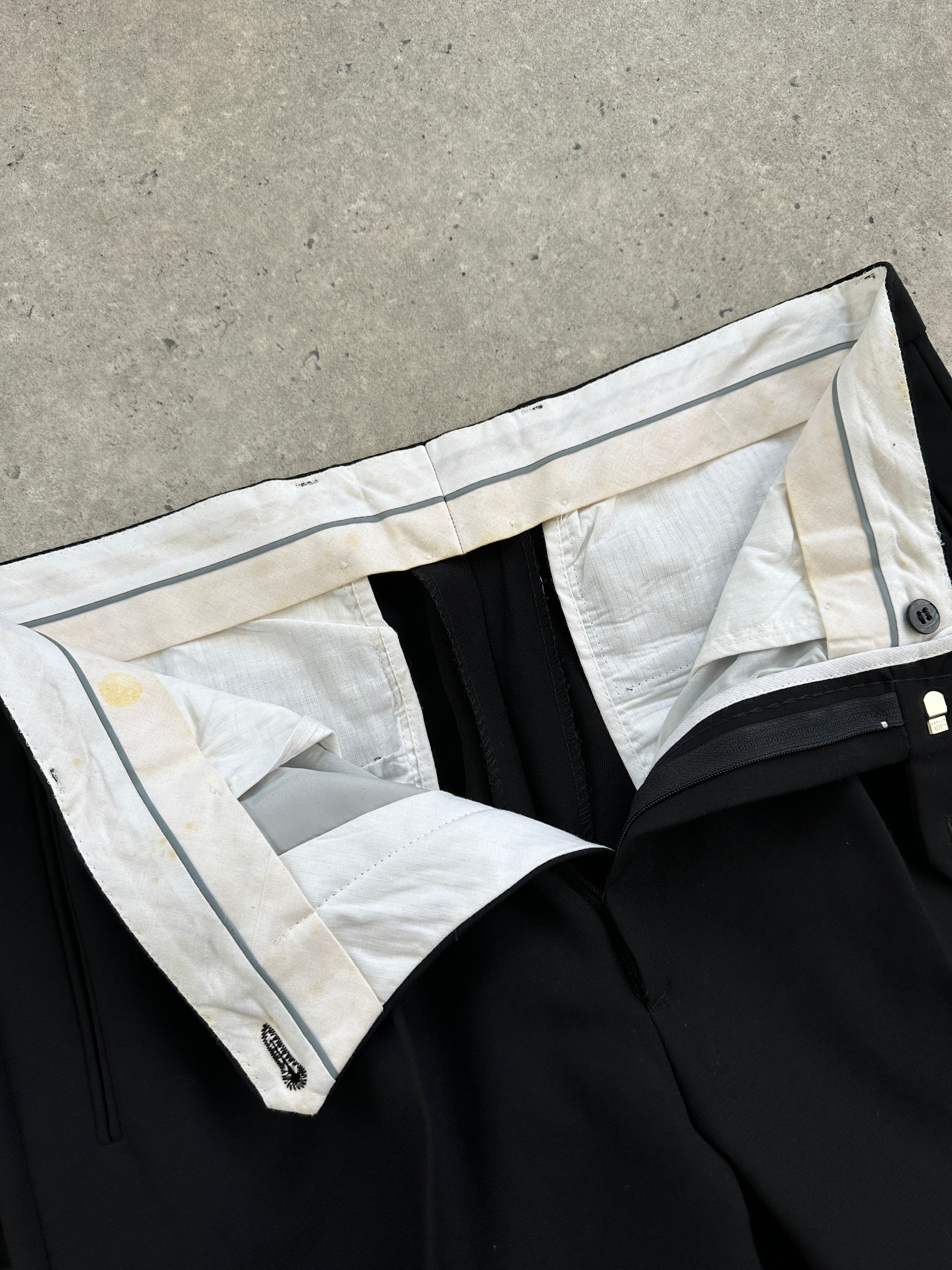 Italian Vintage Tuxedo Pure Wool Single Button Suit - 40R/W32 - SYLK