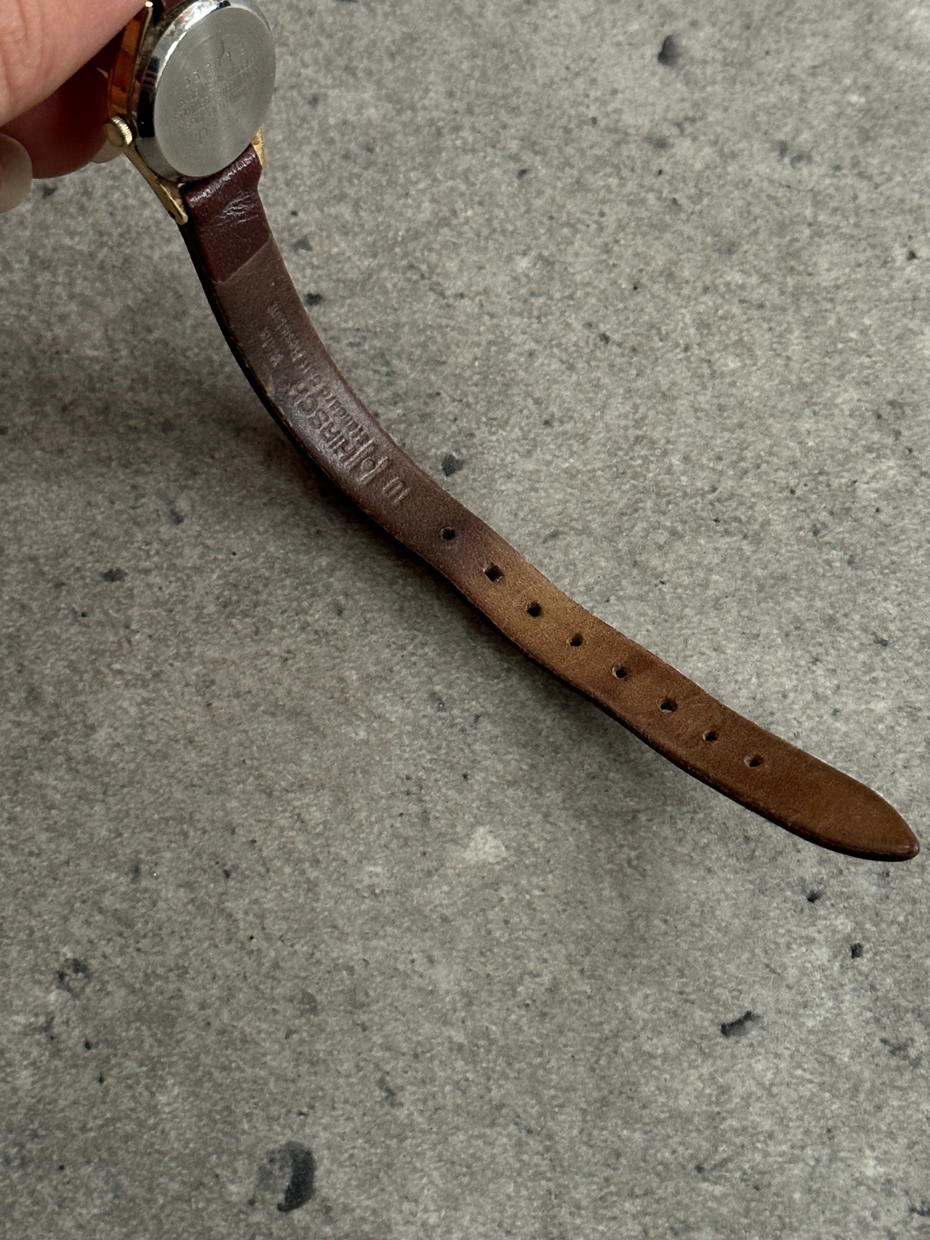 Pulsar 1990s Gold Tone Round Quartz Watch - SYLK