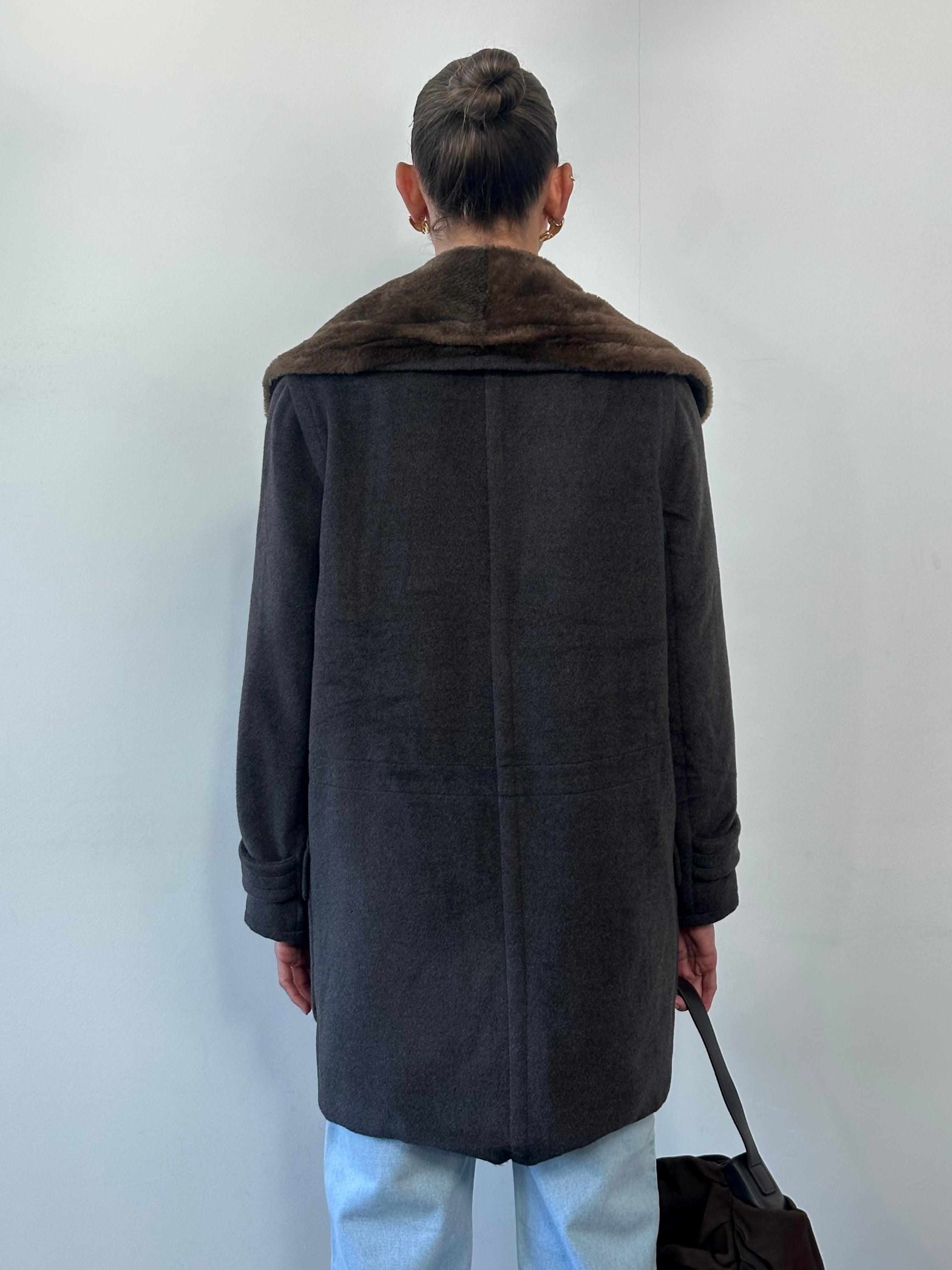 Max Mara Wool Cashmere Fur Collar Double Breasted Coat - M/L - SYLK