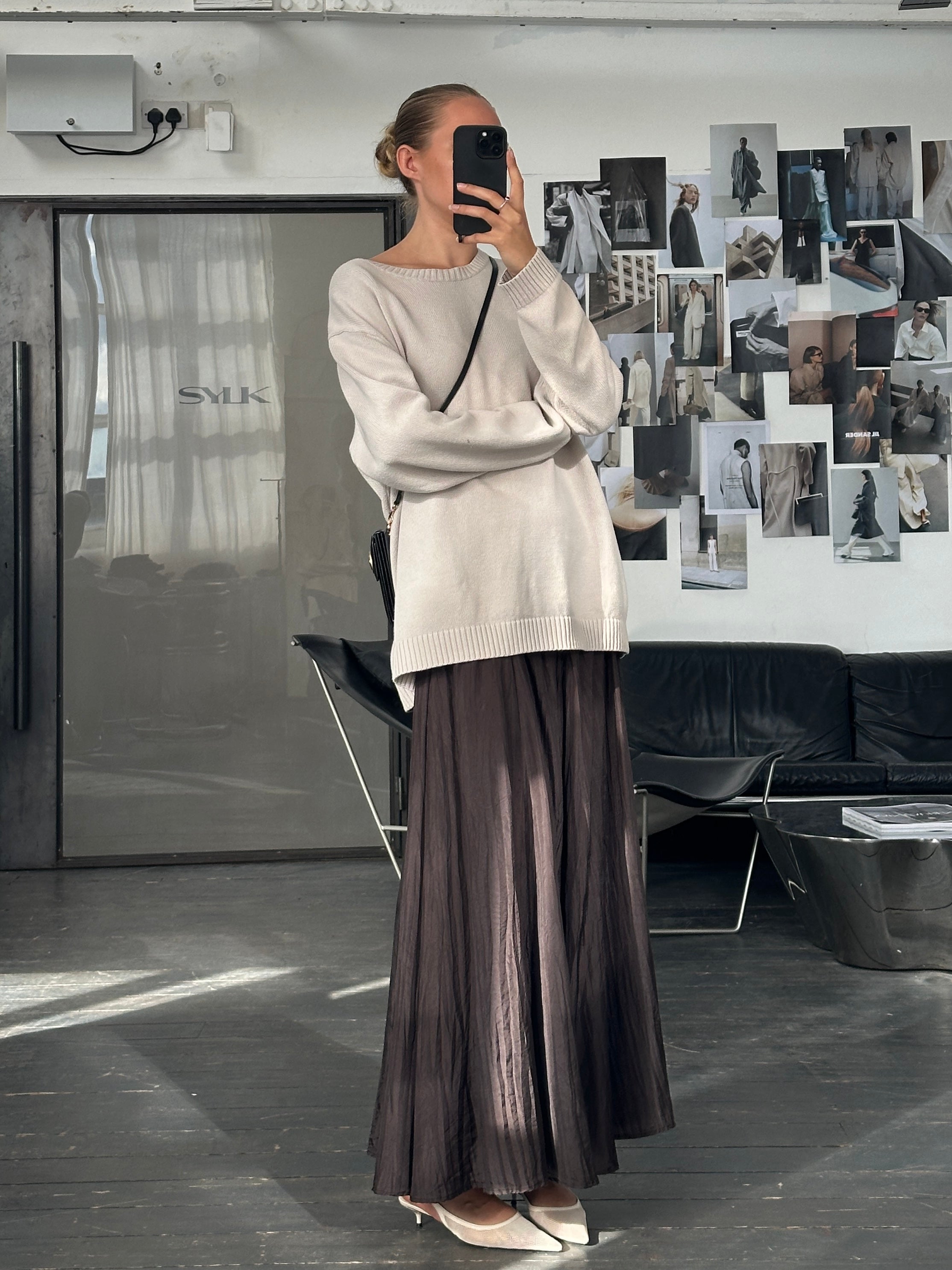 Vintage 1990s Pure Silk Crinkle Midi Skirt - W32-36 - SYLK