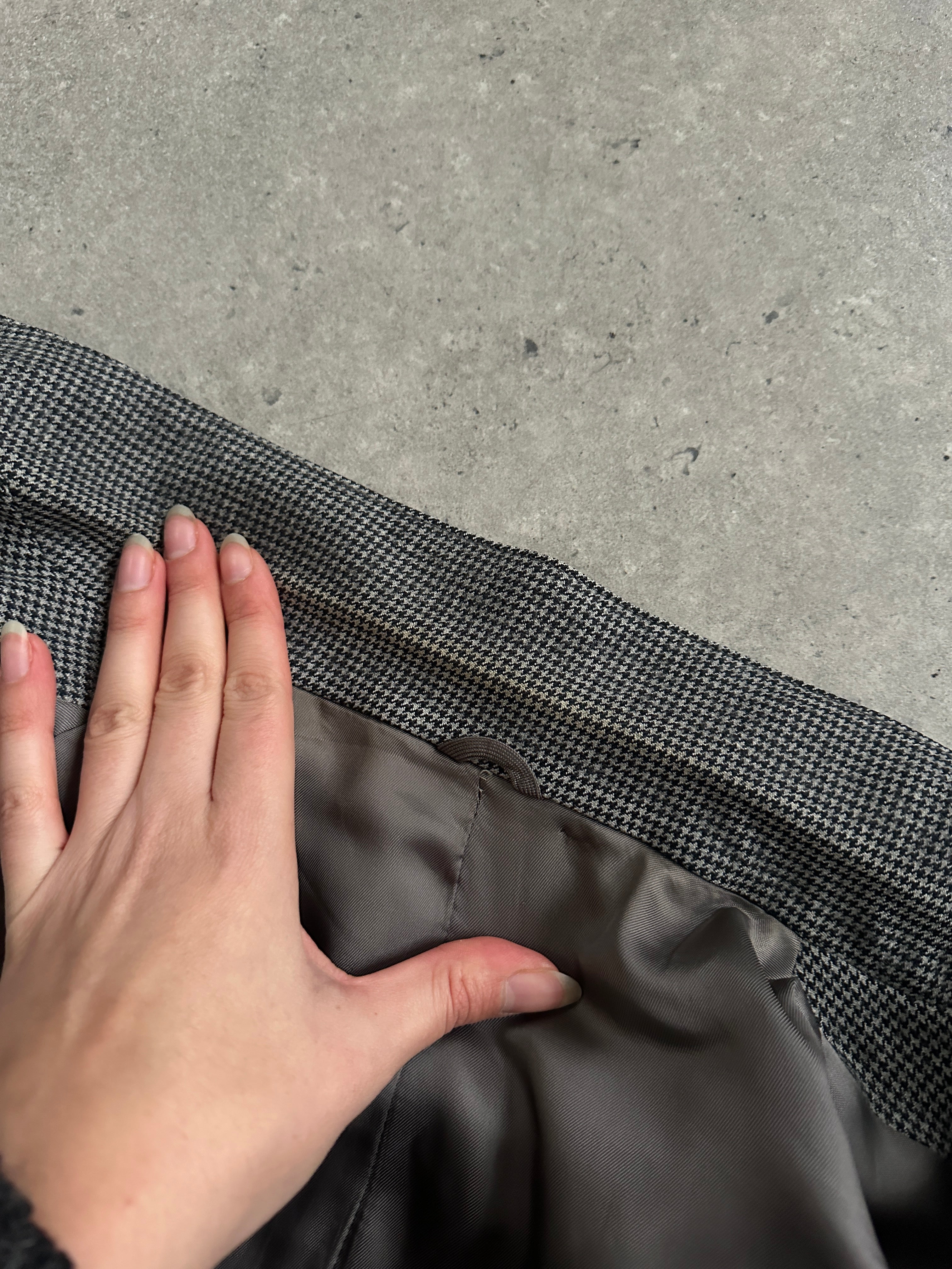 Italian Vintage Pure Wool Houndstooth Three Piece Suit - 38R/W31 - SYLK