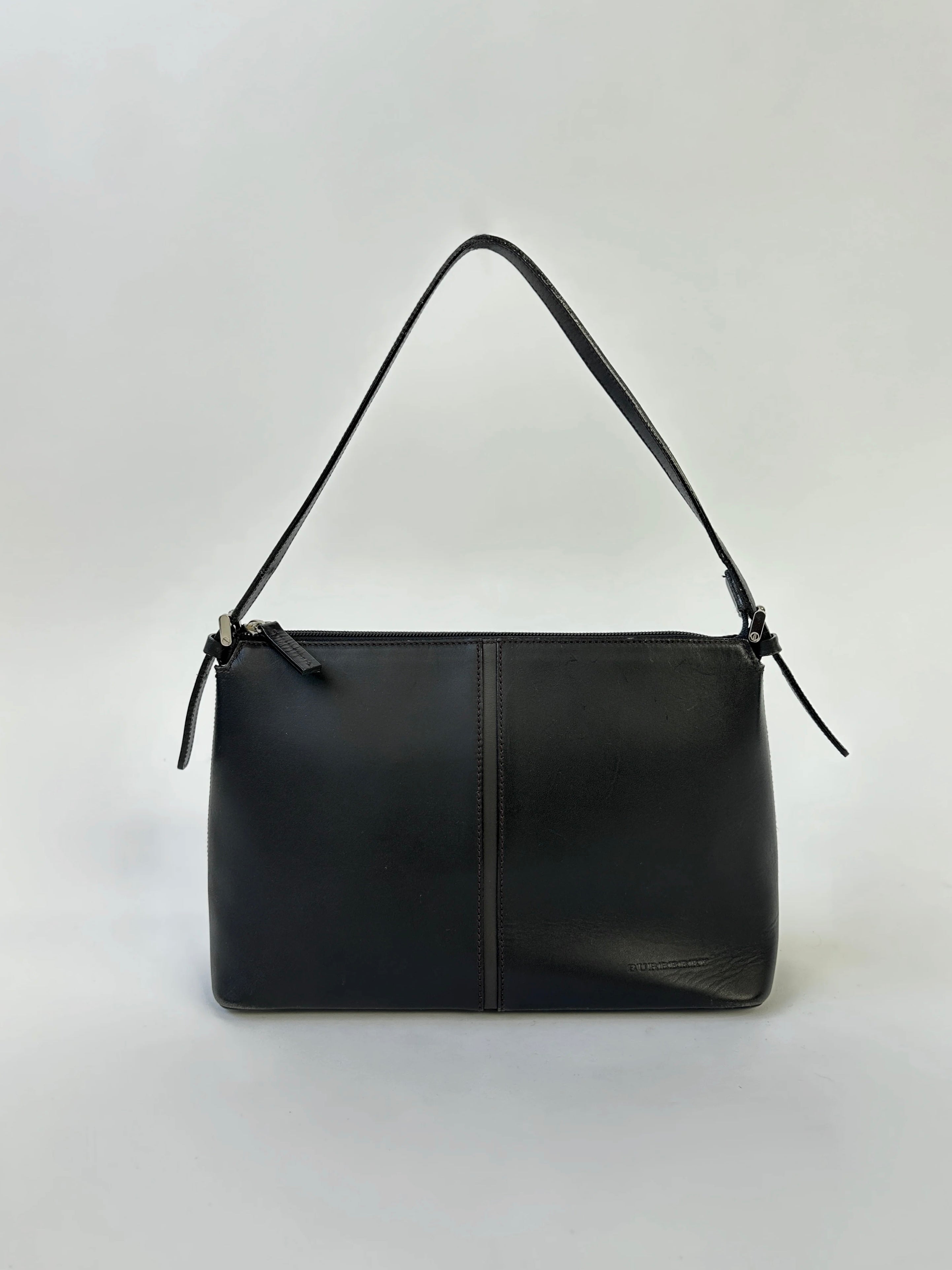 Burberry Leather Shoulder Bag - SYLK