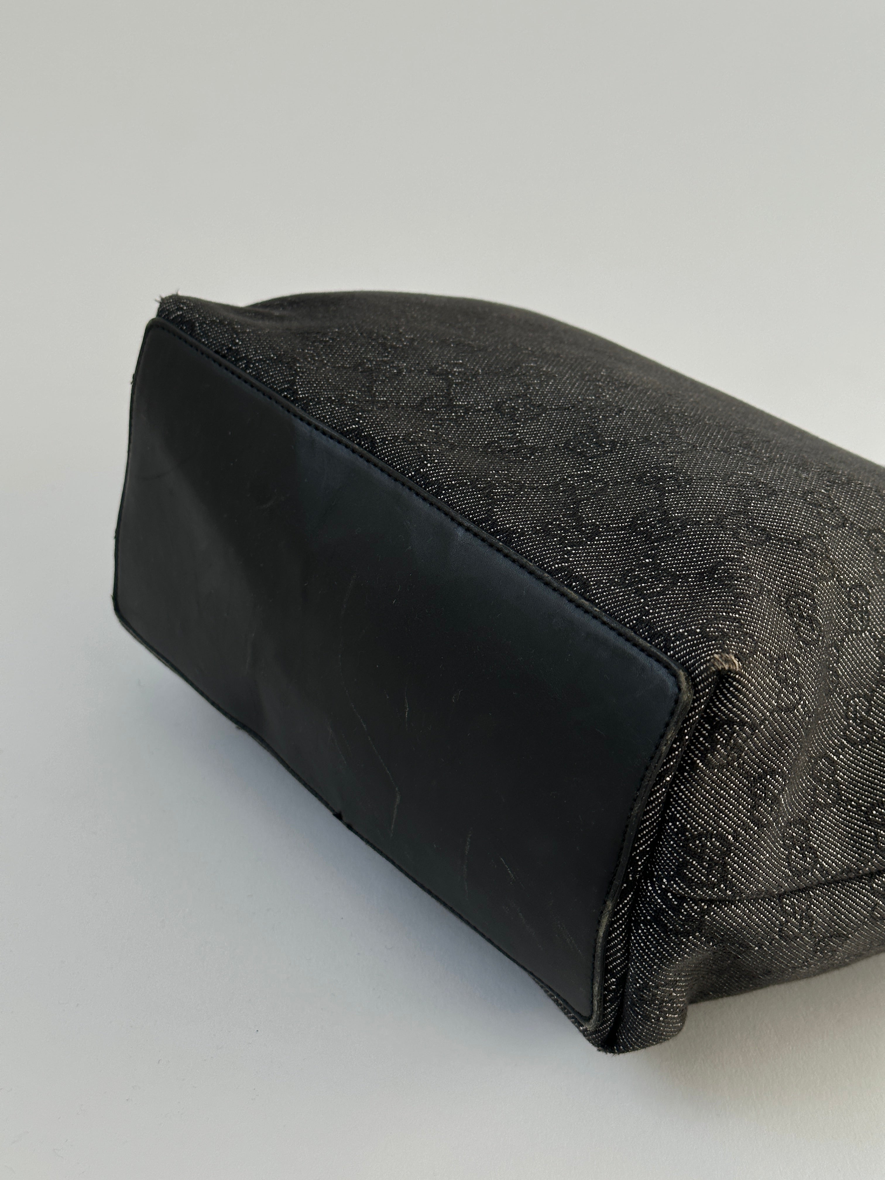 Gucci Monogram GG Bucket Tote Bag - SYLK