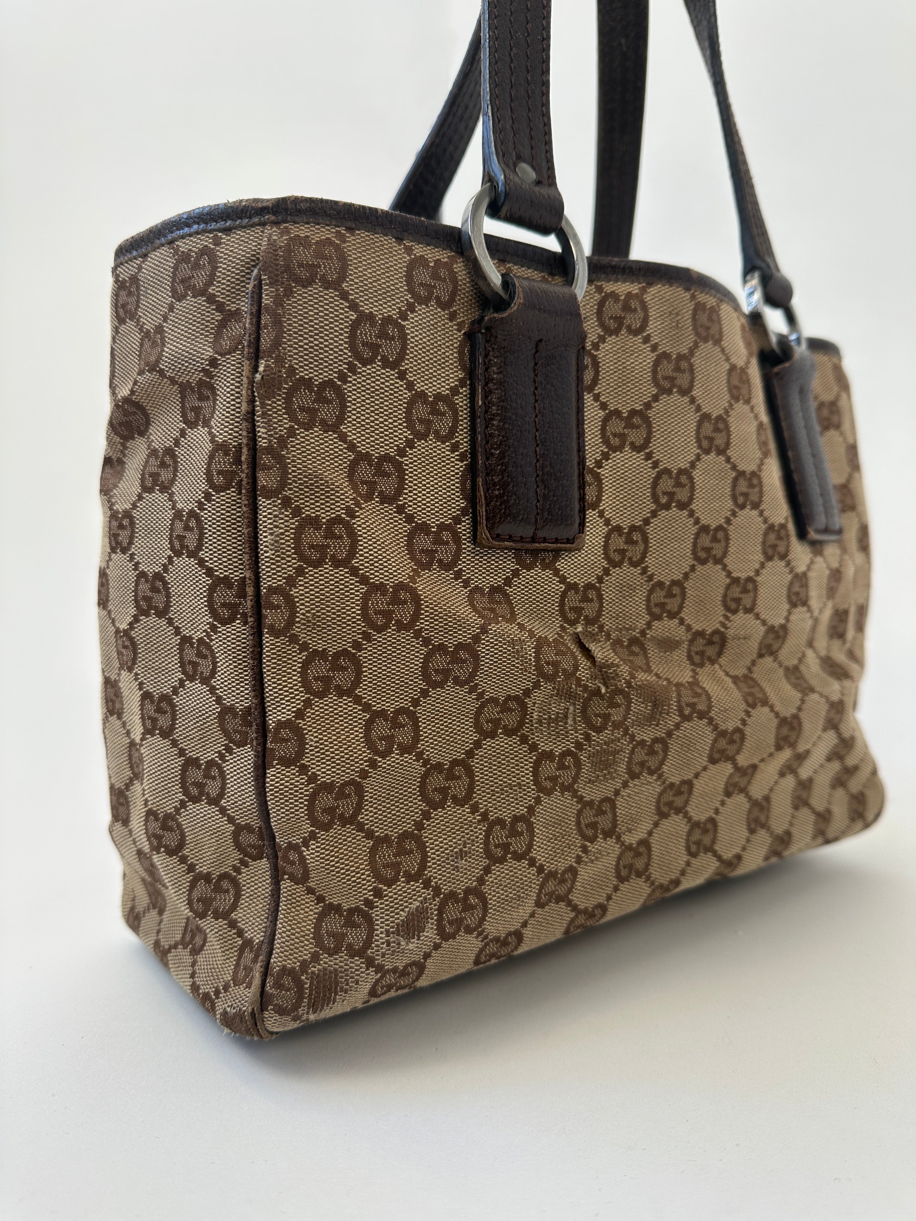 Gucci Monogram Shoulder Bag - SYLK