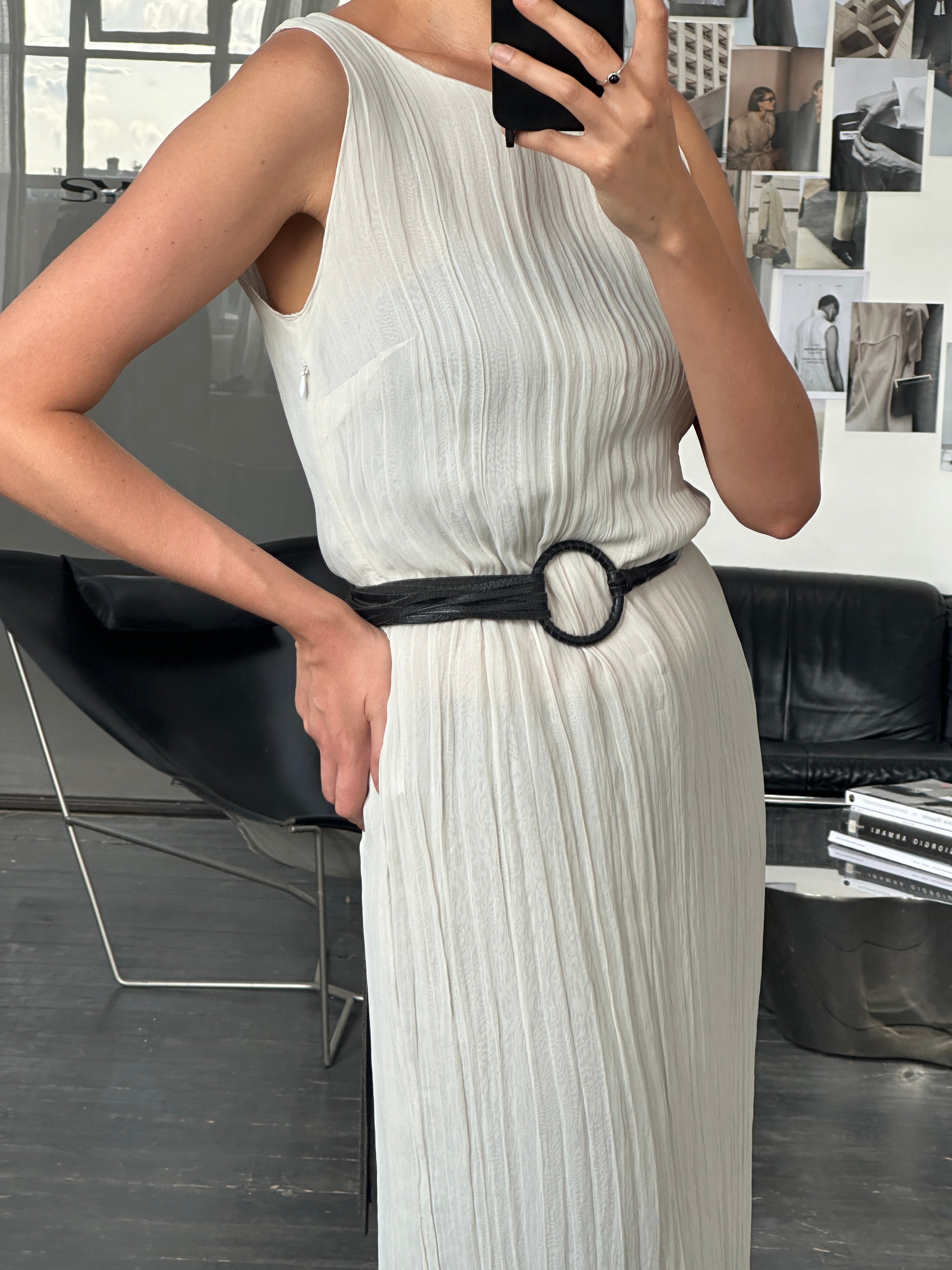 Vintage leather tassel belt with one size adjustable fit, featuring handcrafted tassel details and classic vintage style.