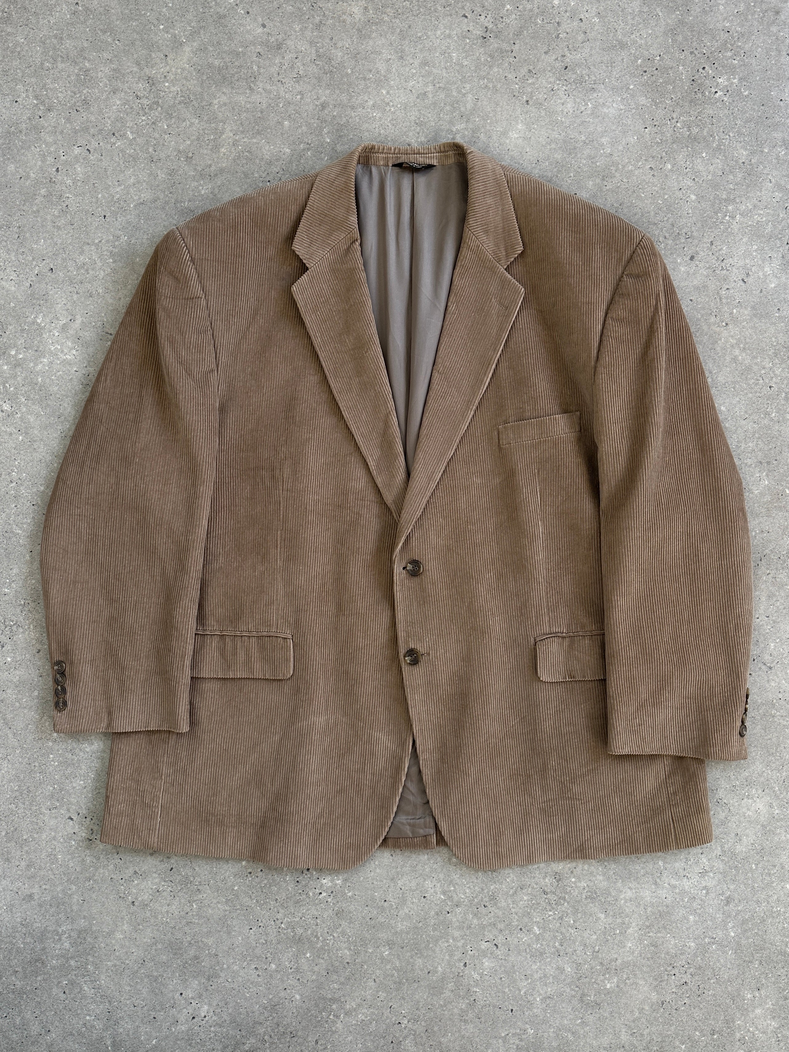 Ralph Lauren Lauren 2000s navy corduroy single-breasted blazer, 52R/3XL, showing tailored fit and textured fabric.