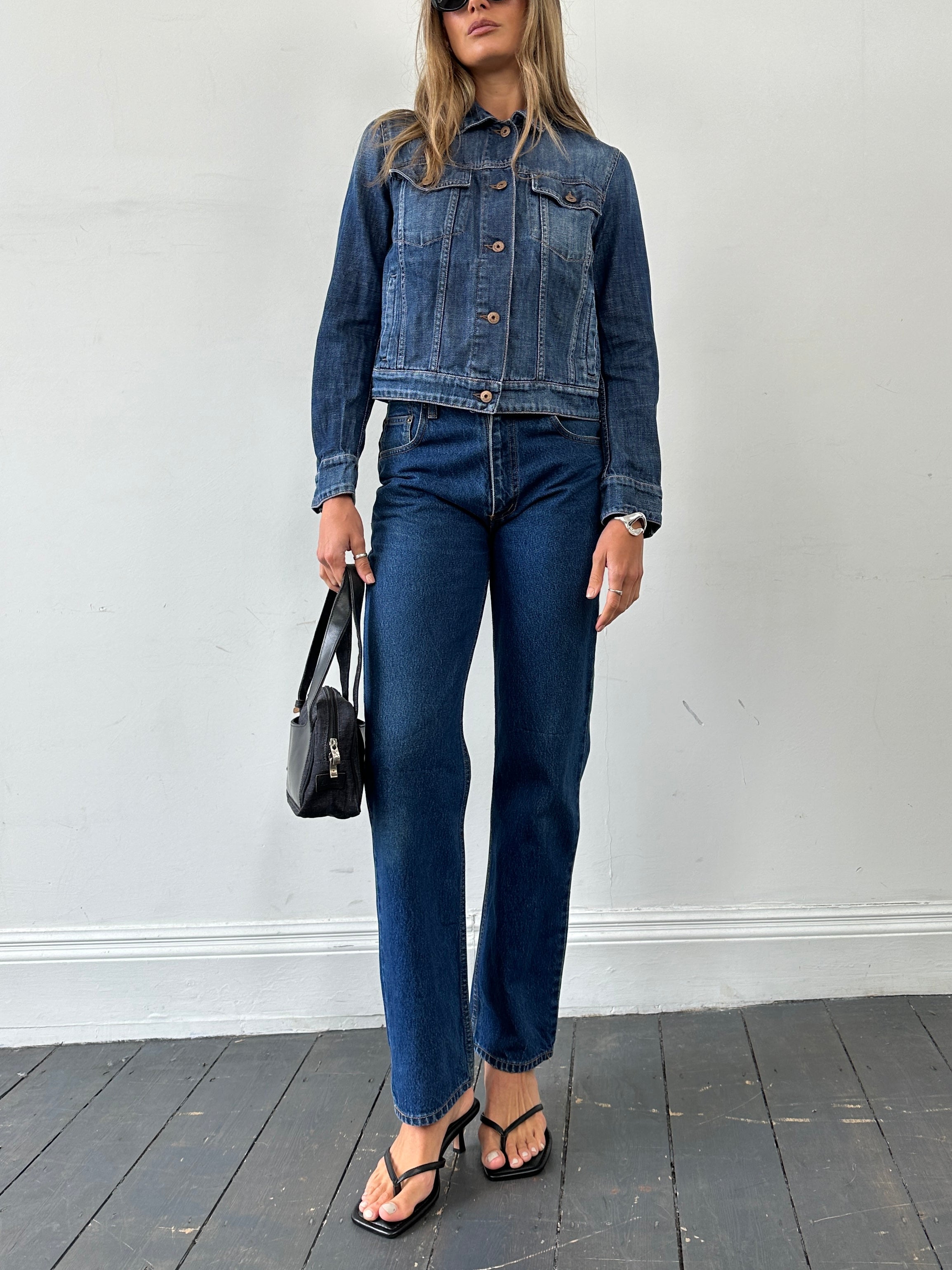 Max Mara Weekend pure cotton denim jacket in S/M, showcasing classic blue denim with button front and collar detail.