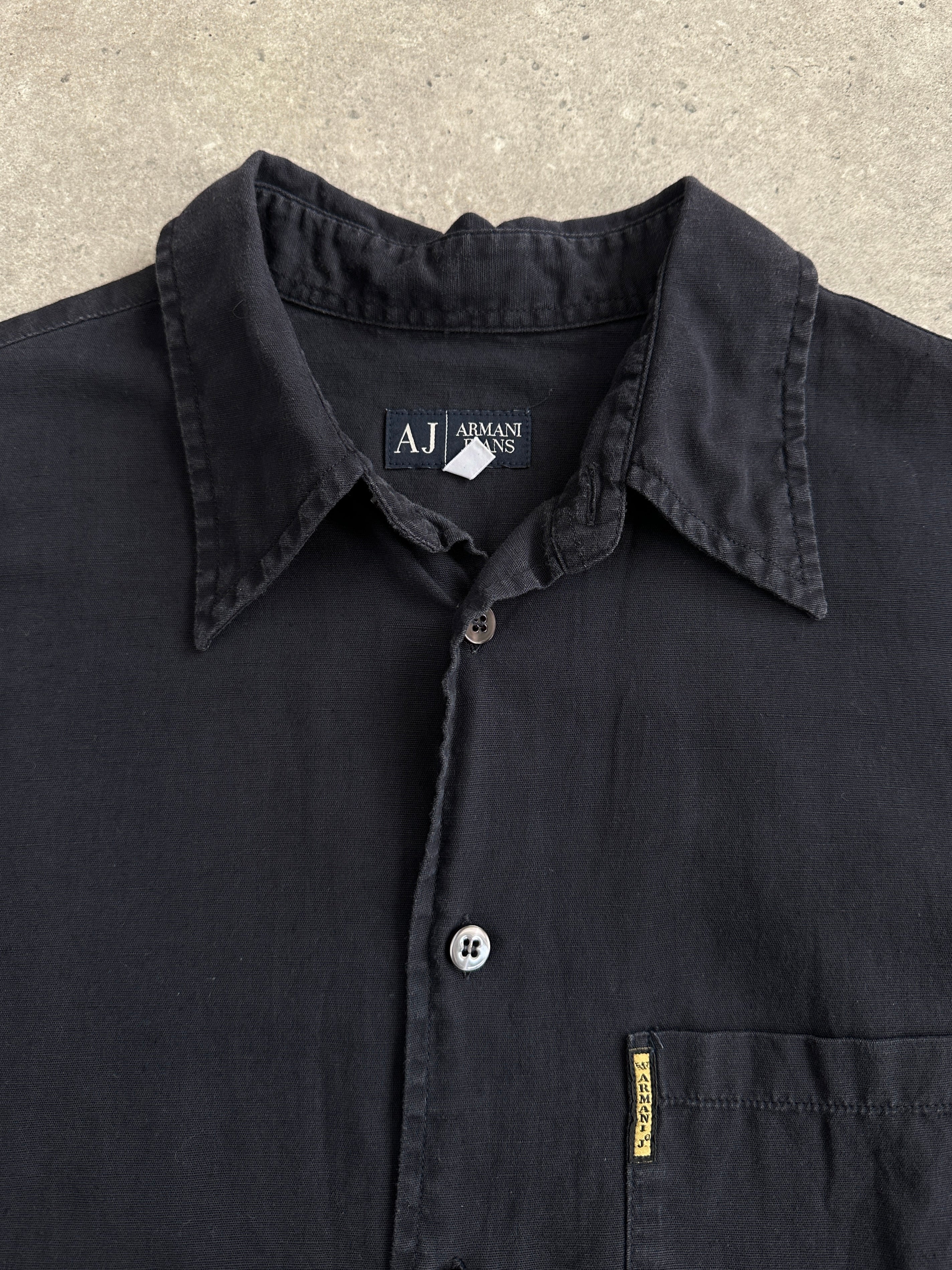 Armani Jeans cotton linen logo shirt in size M/L, featuring a casual fit with branded logo detail on the chest.