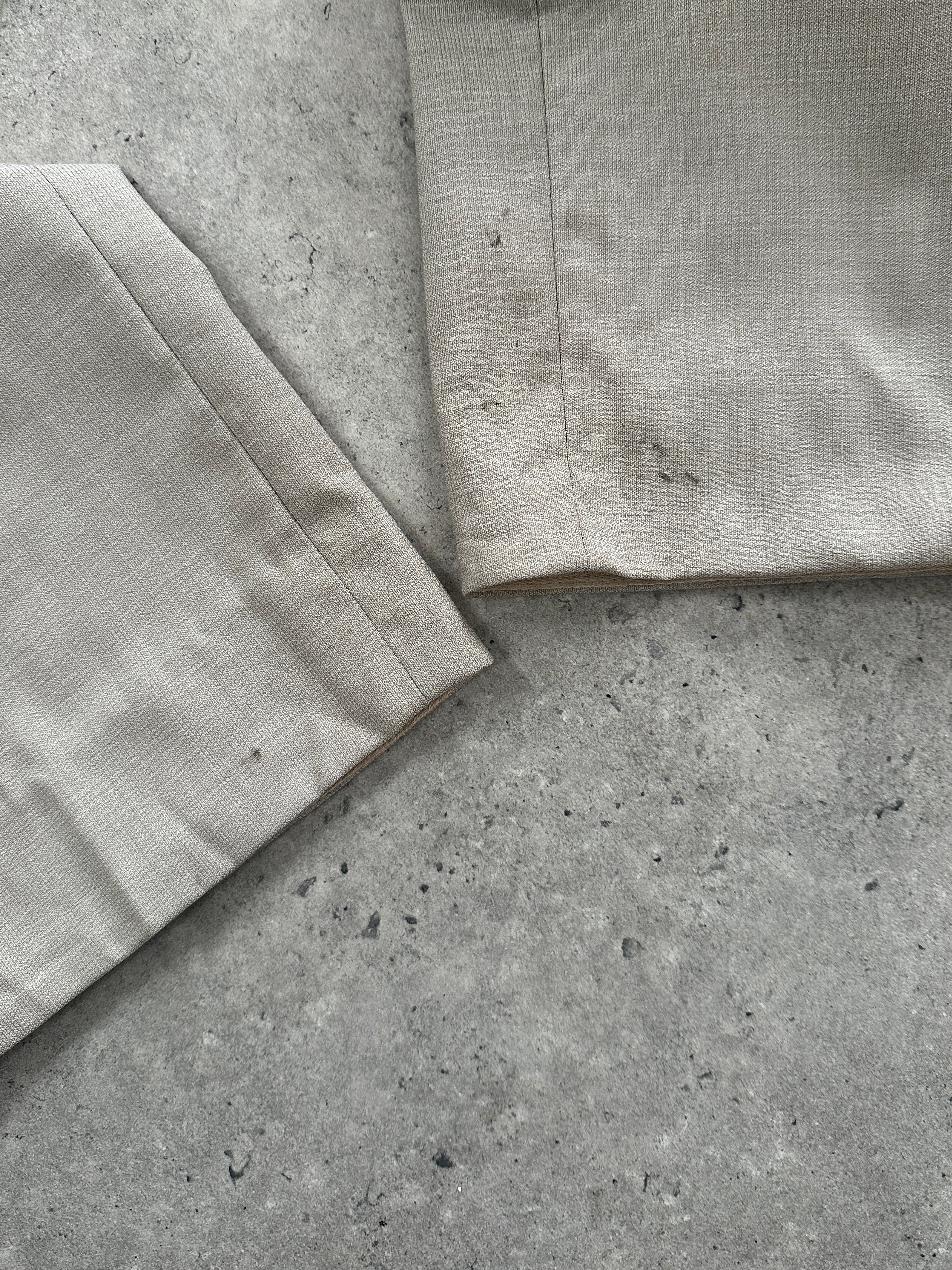 Pal Zileri pure wool single-breasted suit jumpsuit in size 40R/W32, tailored fit with classic lapel and front pockets.