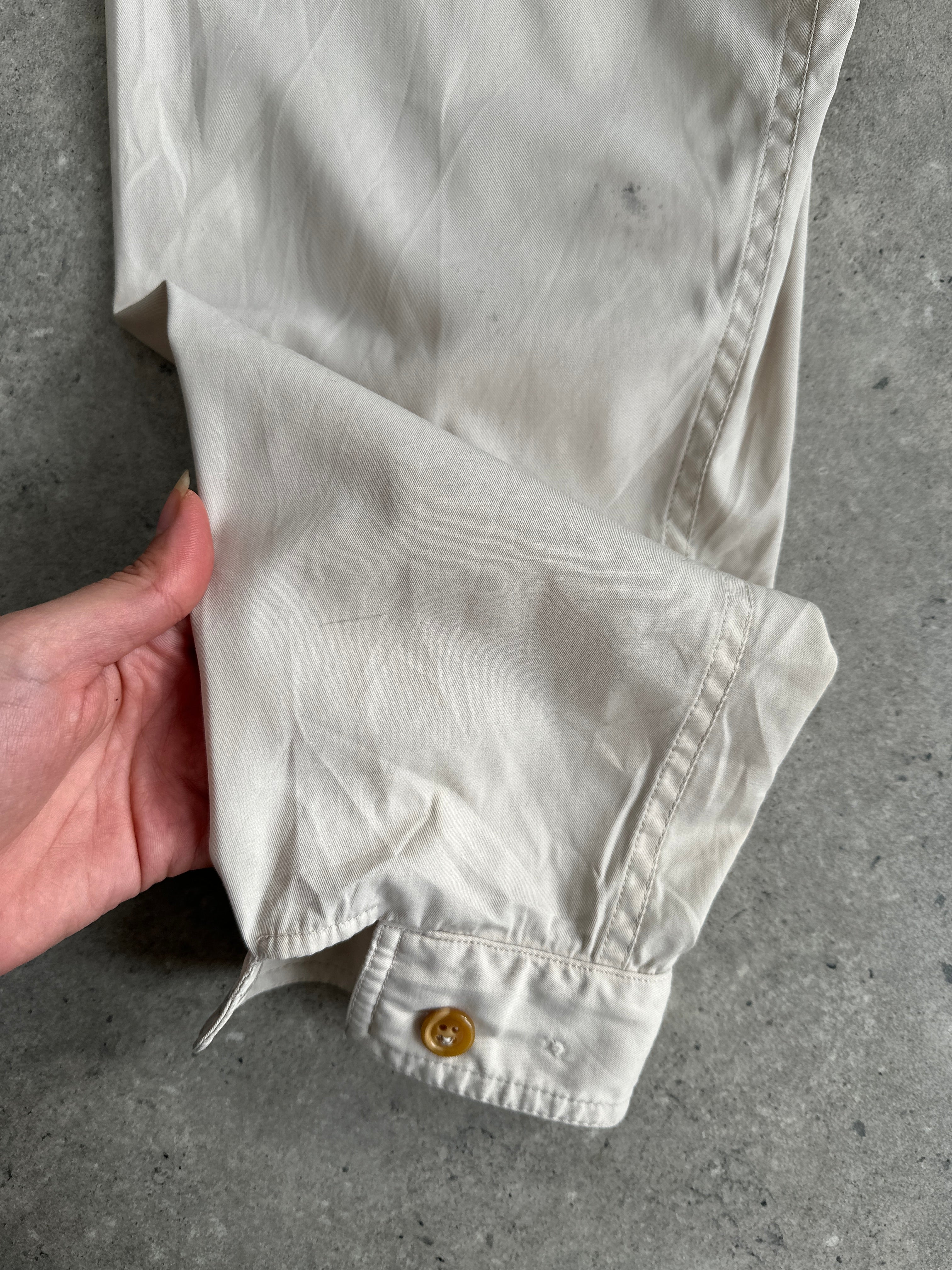 Burberry Nova Check logo bomber jacket in size L, featuring classic check pattern, ribbed cuffs, and front zip closure.