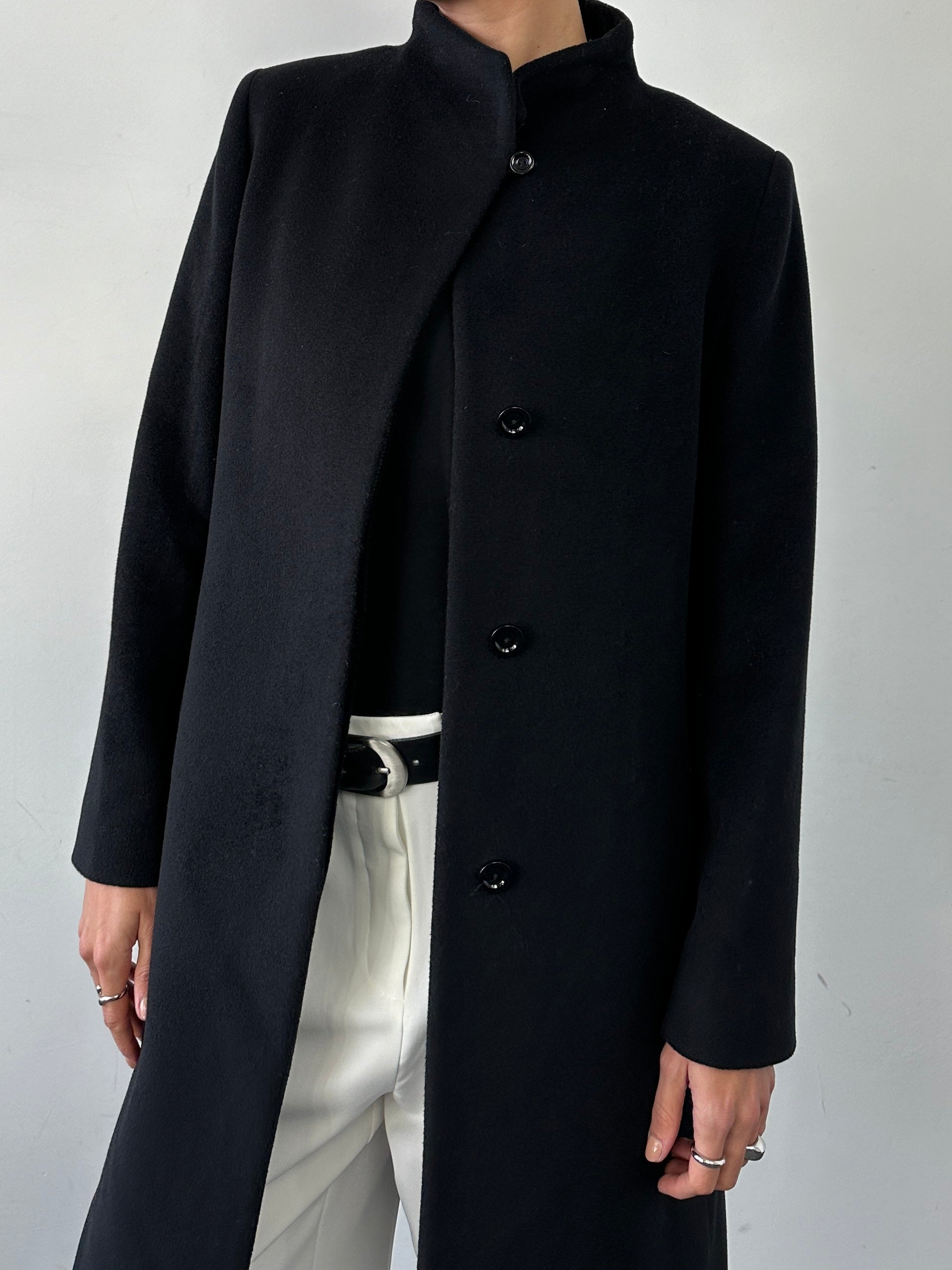 Cinzia Rocca minimal high neck pure wool coat in beige, tailored with a high collar and sleek design for a sophisticated look.