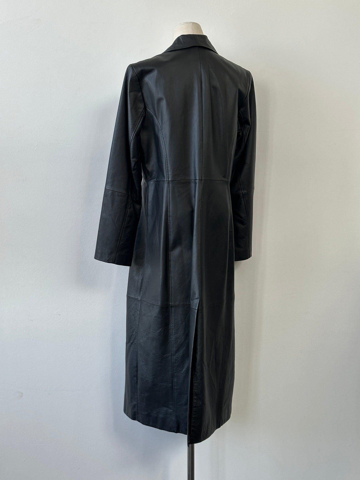 Vintage 1990s Floor Length Leather Trench - M