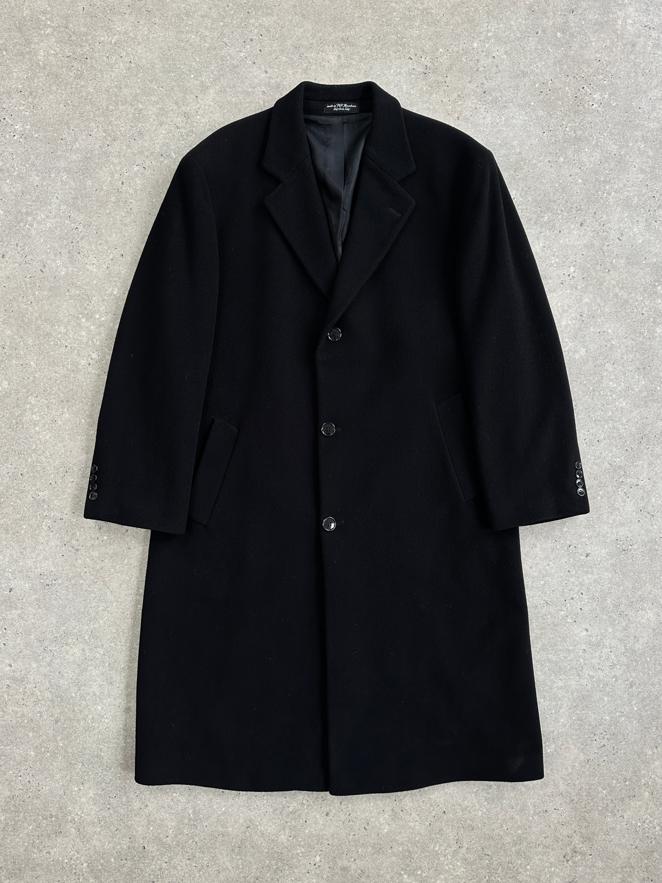 Vintage 1990s wool single-breasted coat in XL, classic design with a tailored fit and timeless style.