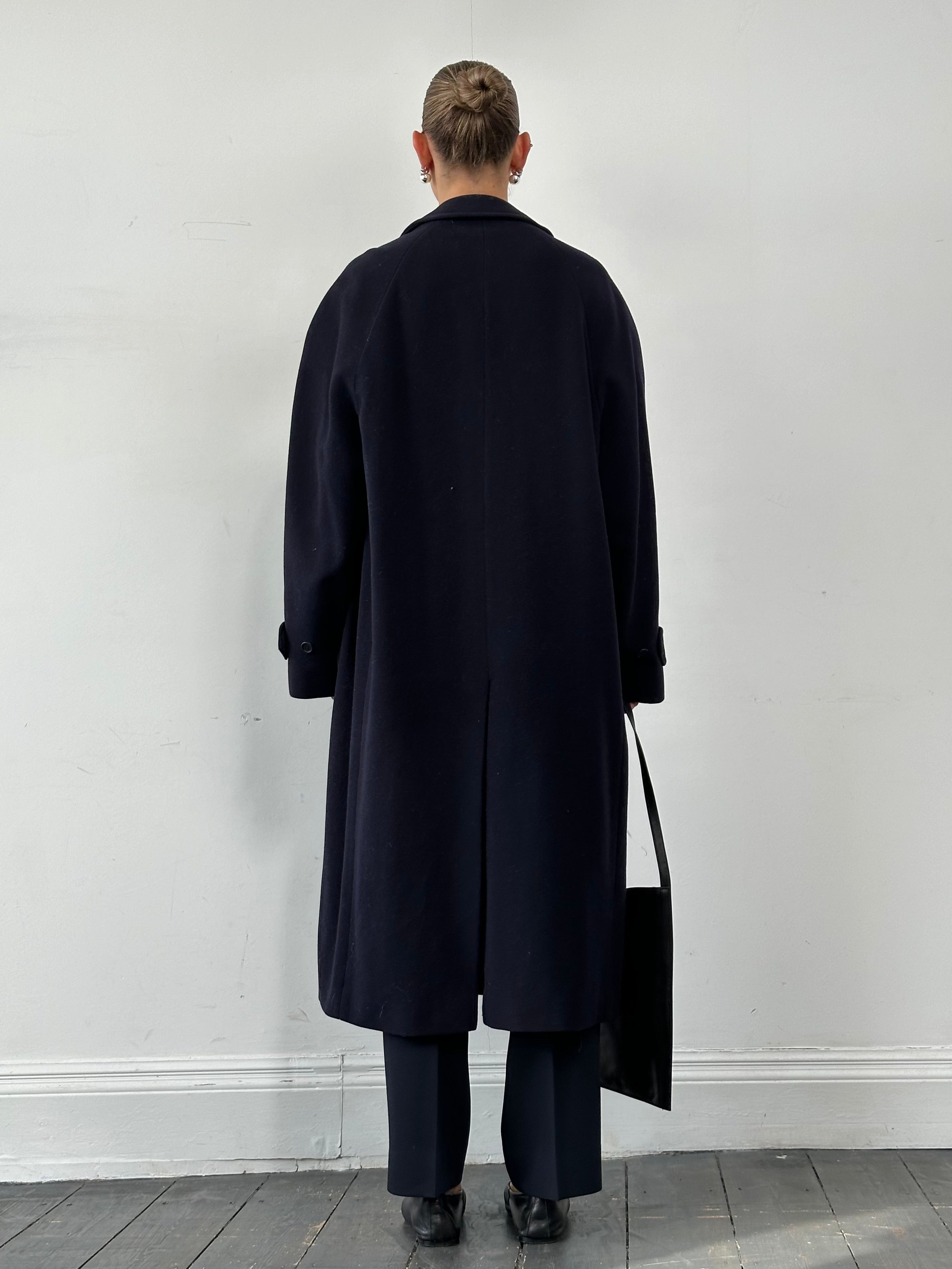 Yves Saint Laurent Pour Homme wool cashmere single-breasted coat in XL, showcasing the beige coat's front view and tailored fit.