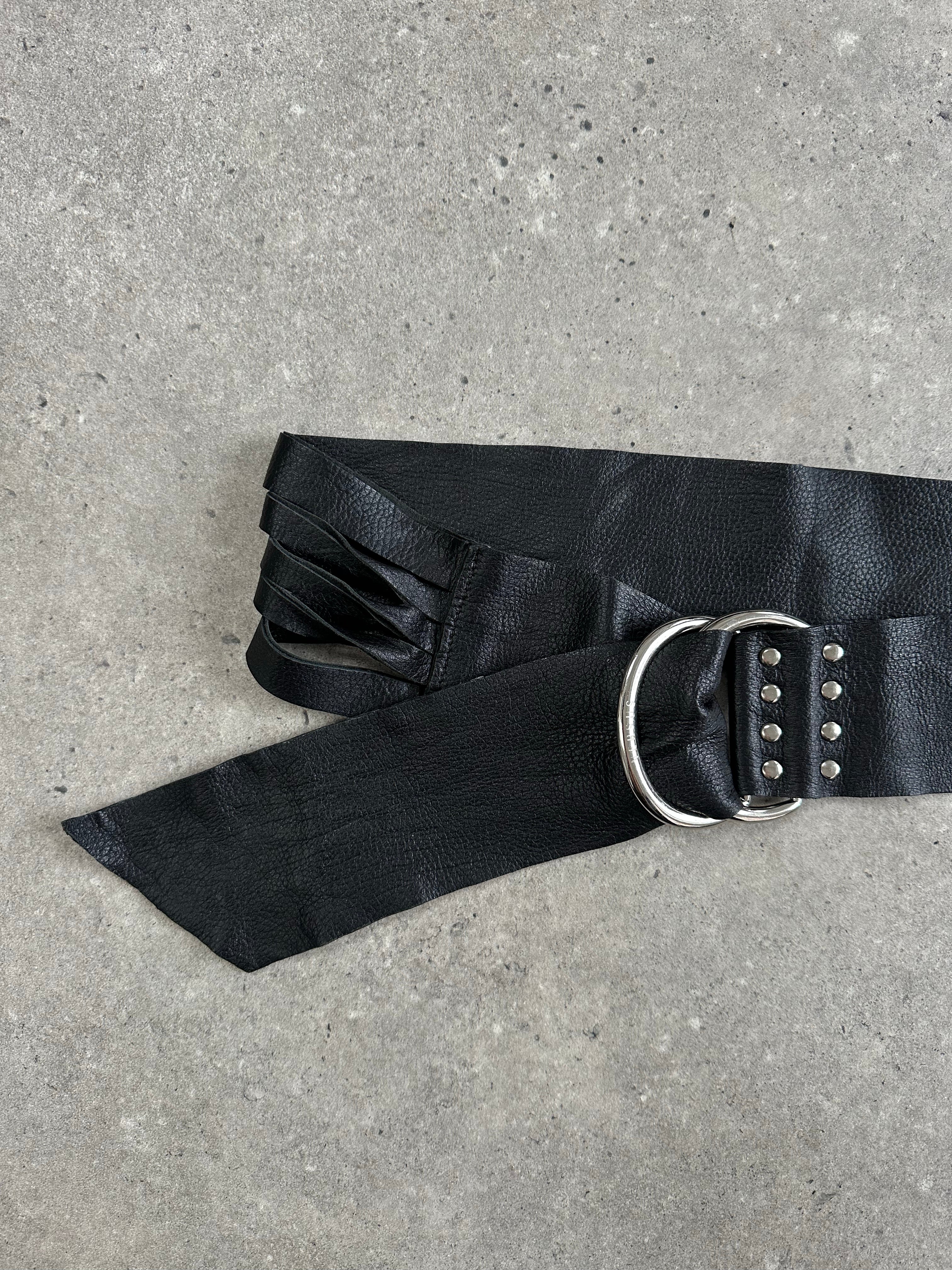 Versace Versus 1990s leather chunky belt with bold hardware and vintage style, showcased in a close-up image.
