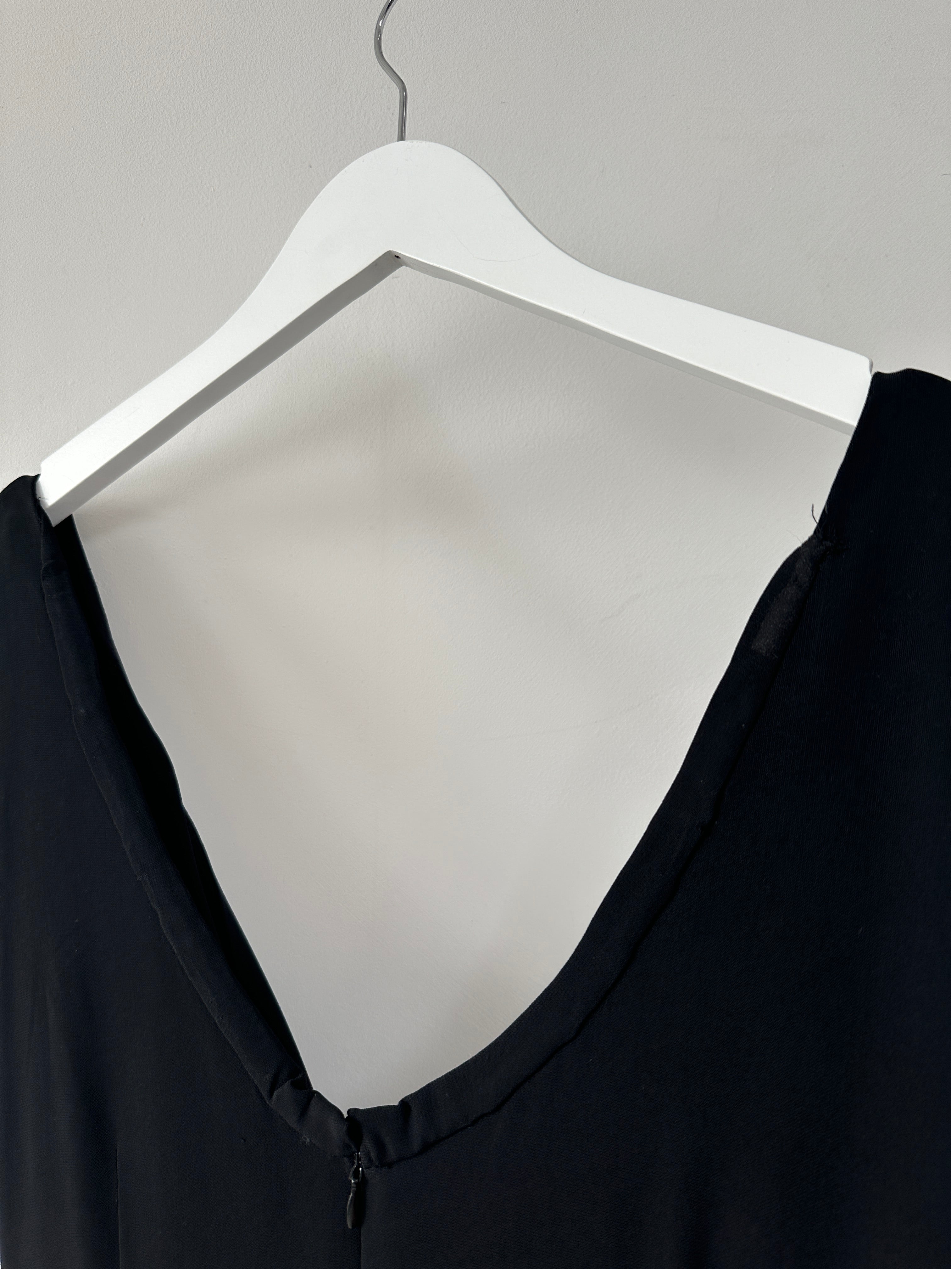 Max Mara tie-front cutout midi dress in size L, featuring a flattering neckline and stylish design, shown on a model.