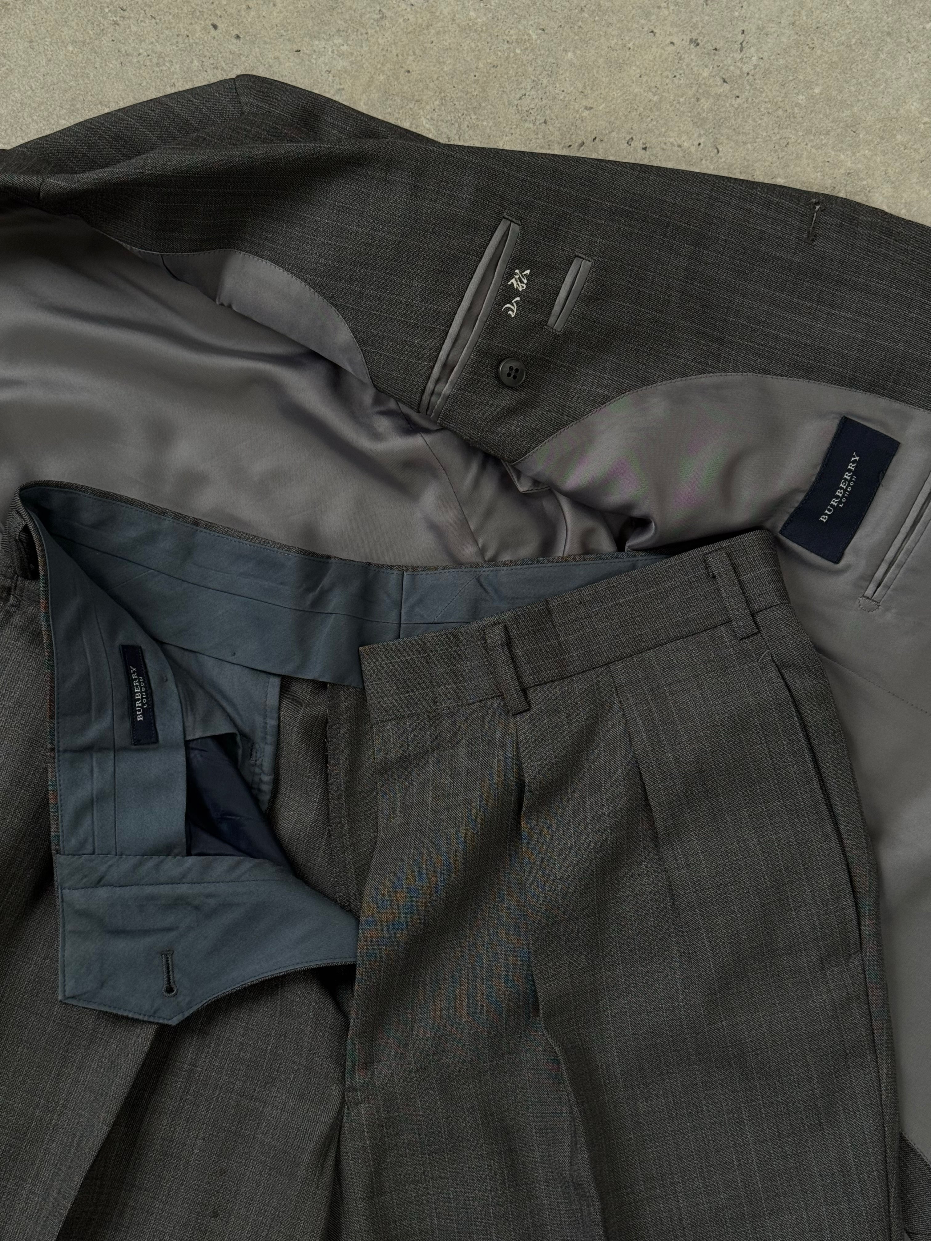 Burberry London 1990s Pure Wool Single Breasted Suit - 36S/M