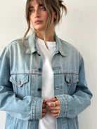 Levi’s Faded Denim Jacket - L - SYLK