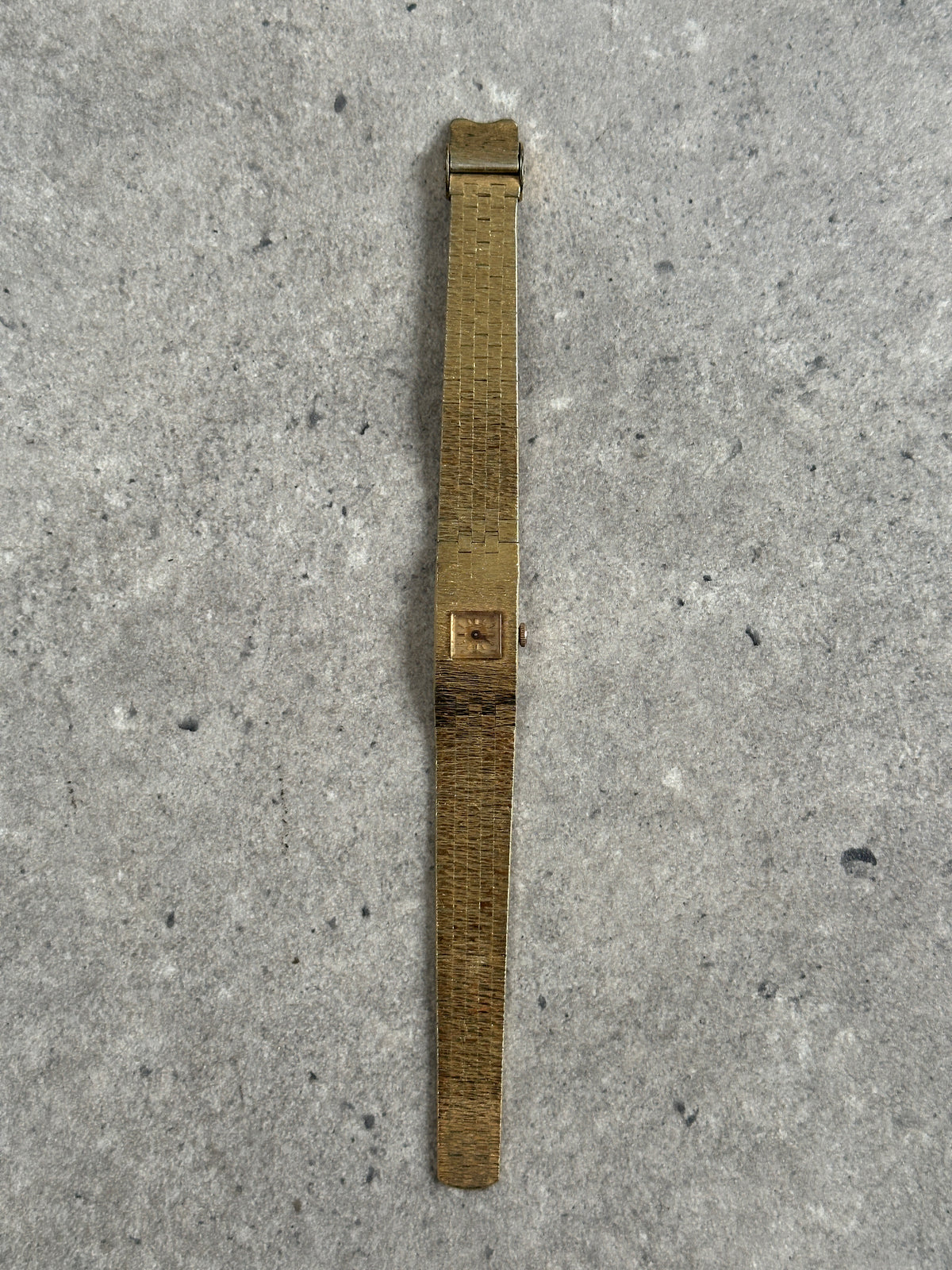 Vintage 1970s Swiss Mechanical Bracelet Watch