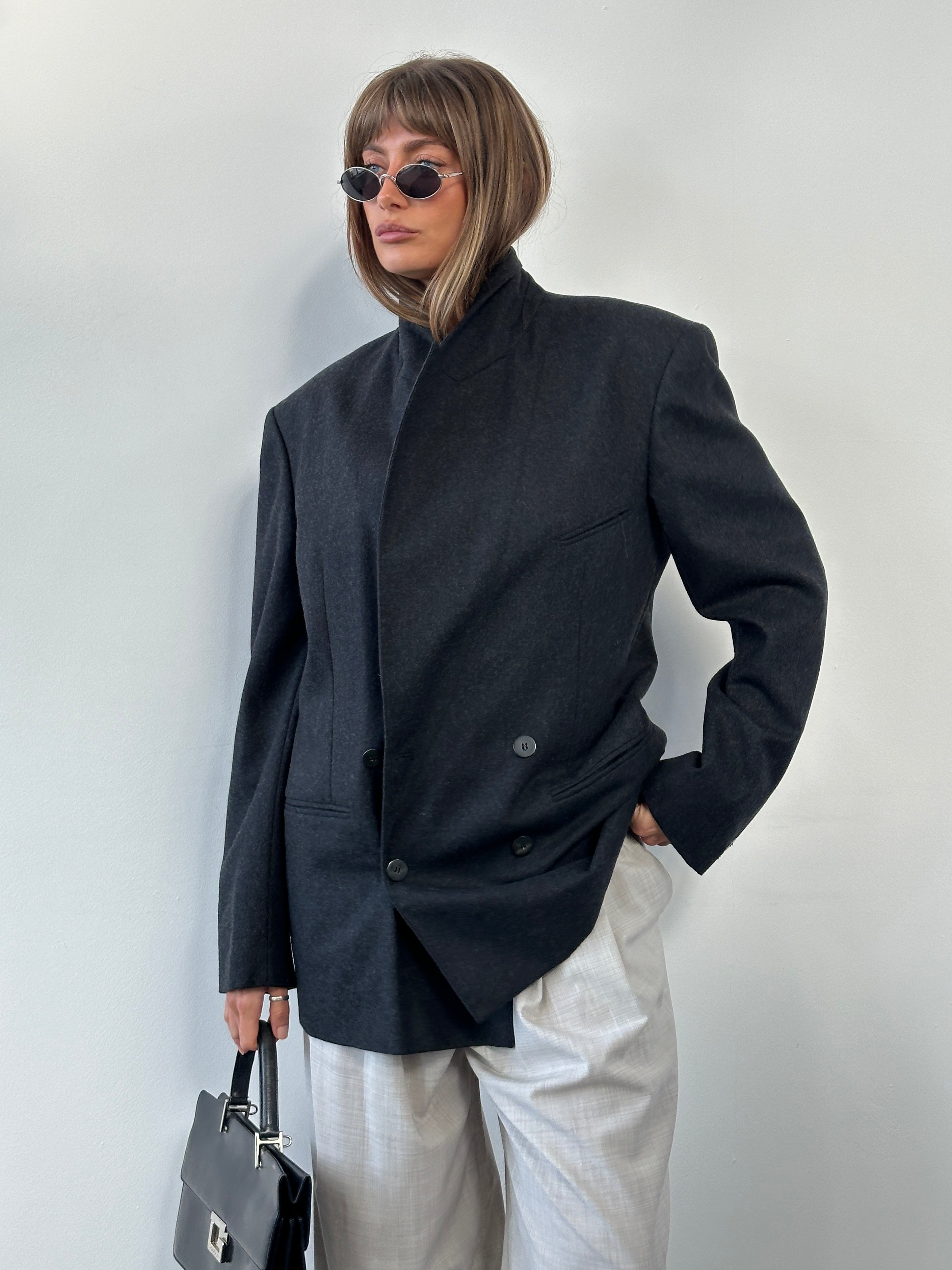 Vintage Italian pure wool double-breasted blazer in size 40R/XL, classic tailored design with lapels and button details.