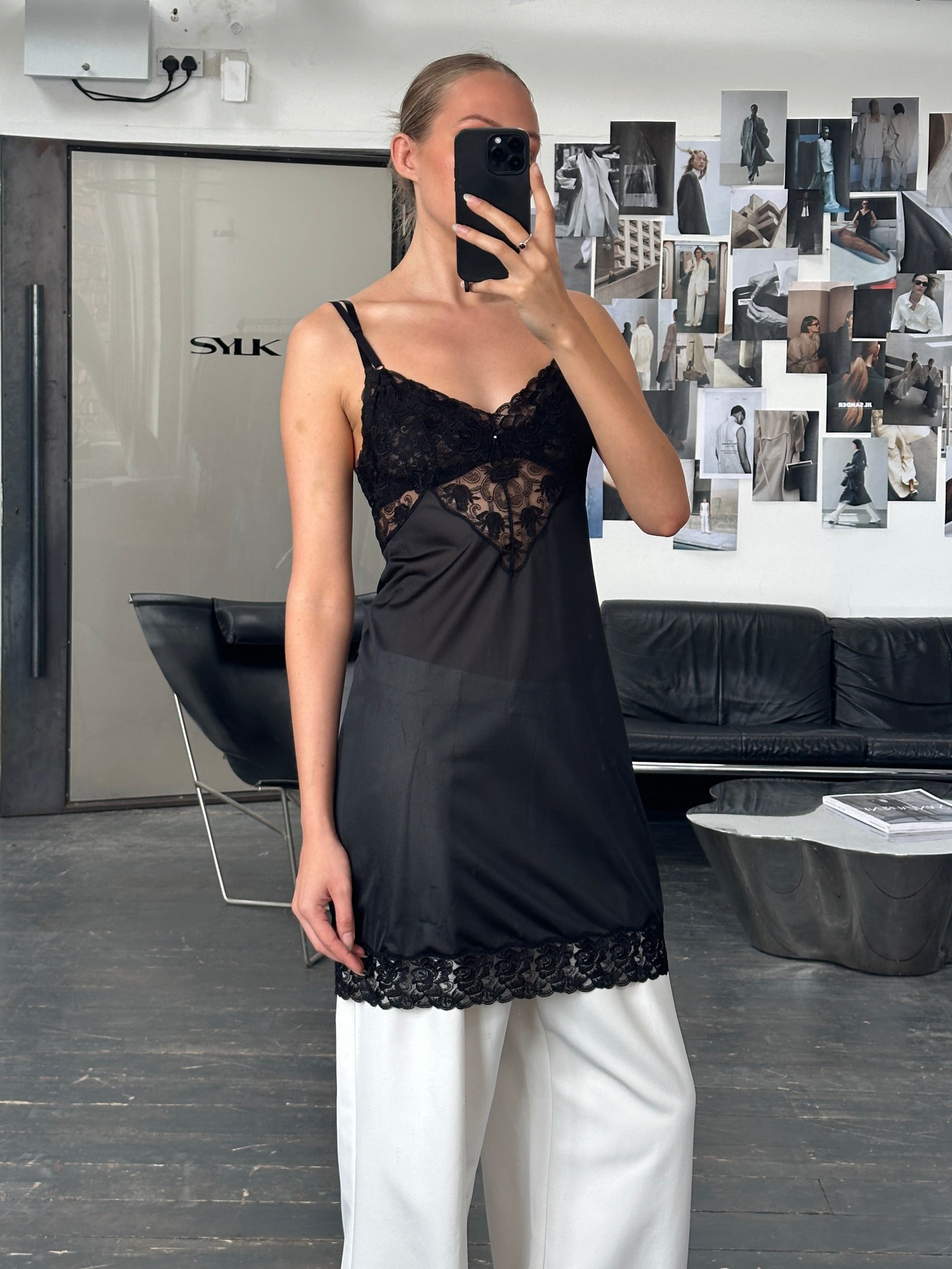 Vintage 1990s Lace Mini Slip Dress - S/M
