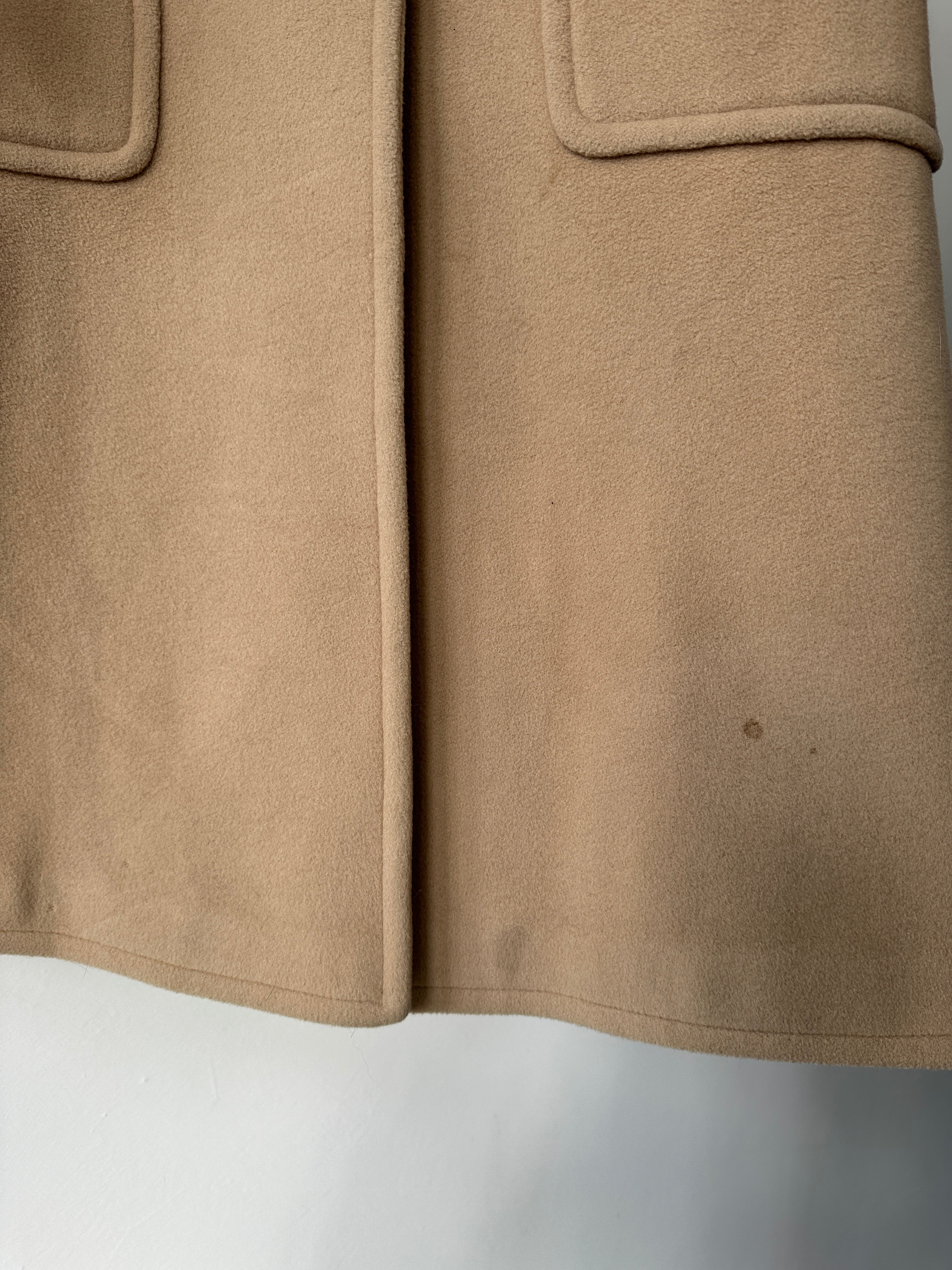 Hugo Boss Pure Wool single-breasted coat in size S, stylish men's outerwear with a classic fit and clean design.