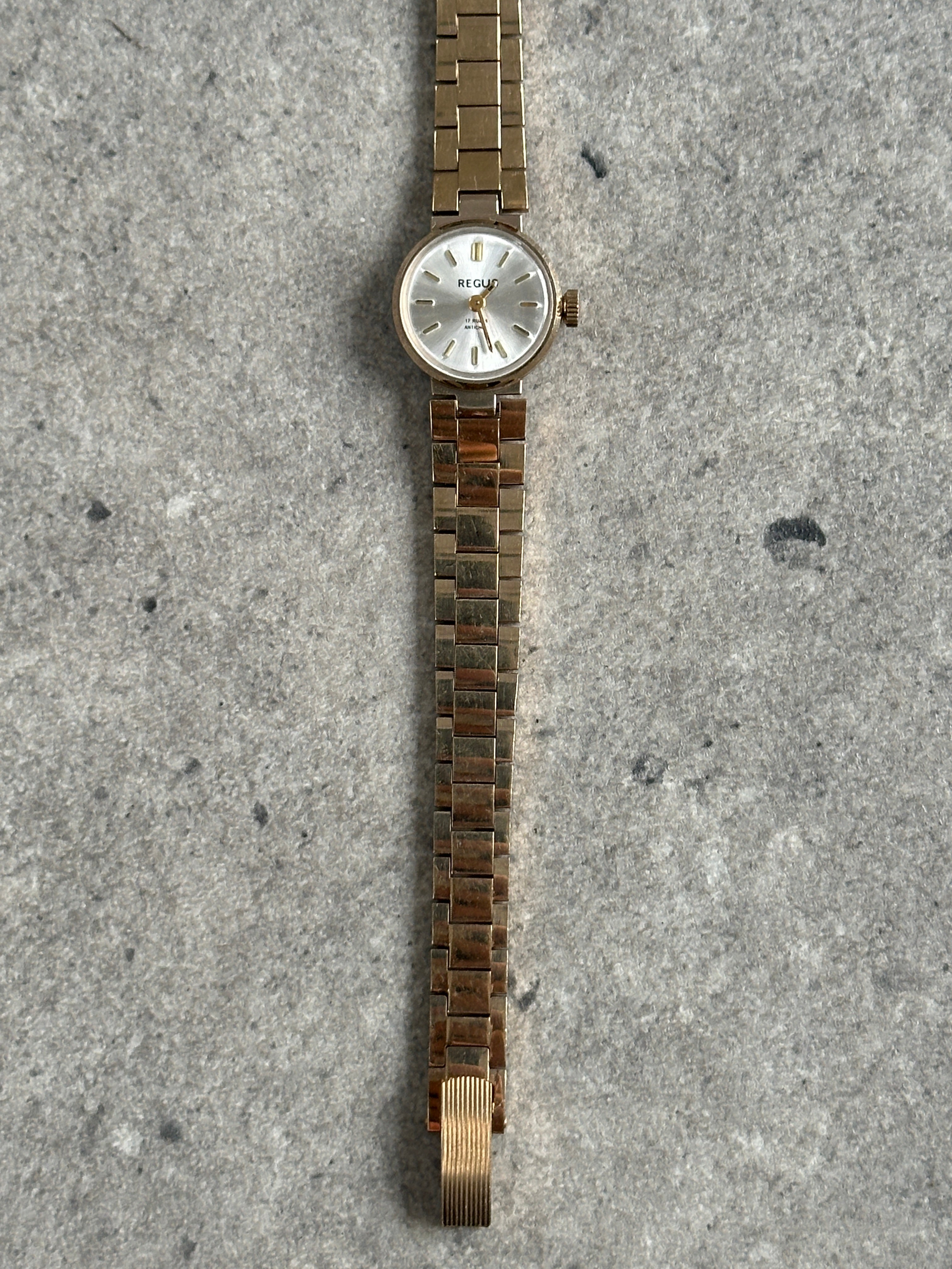 Regus 1970s Swiss Jewel Gold Tone Mechanical Watch