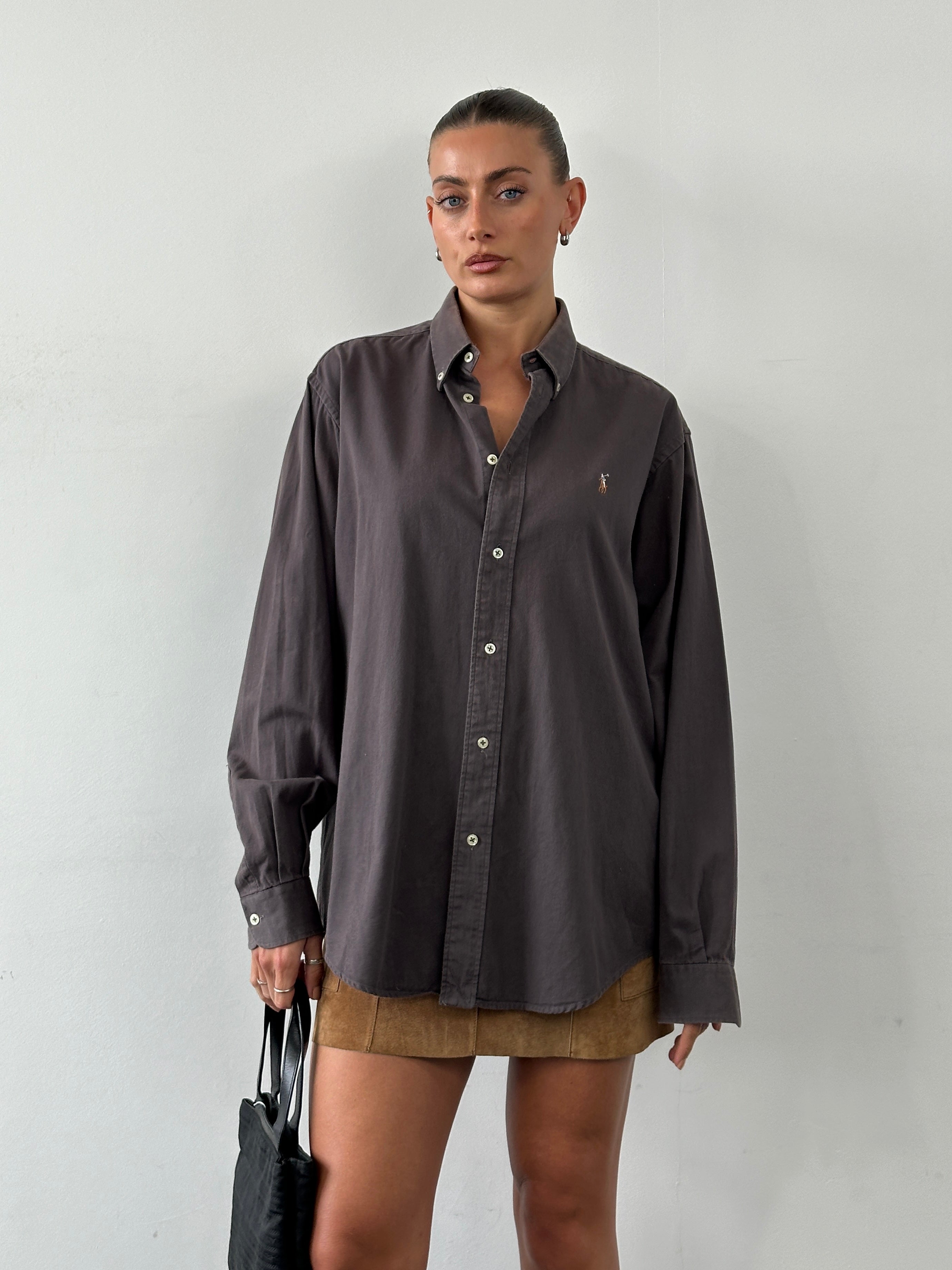 Ralph Lauren Polo Pure Cotton Logo Shirt in XL, featuring a classic collar, button-down front, and the signature Ralph Lauren logo.